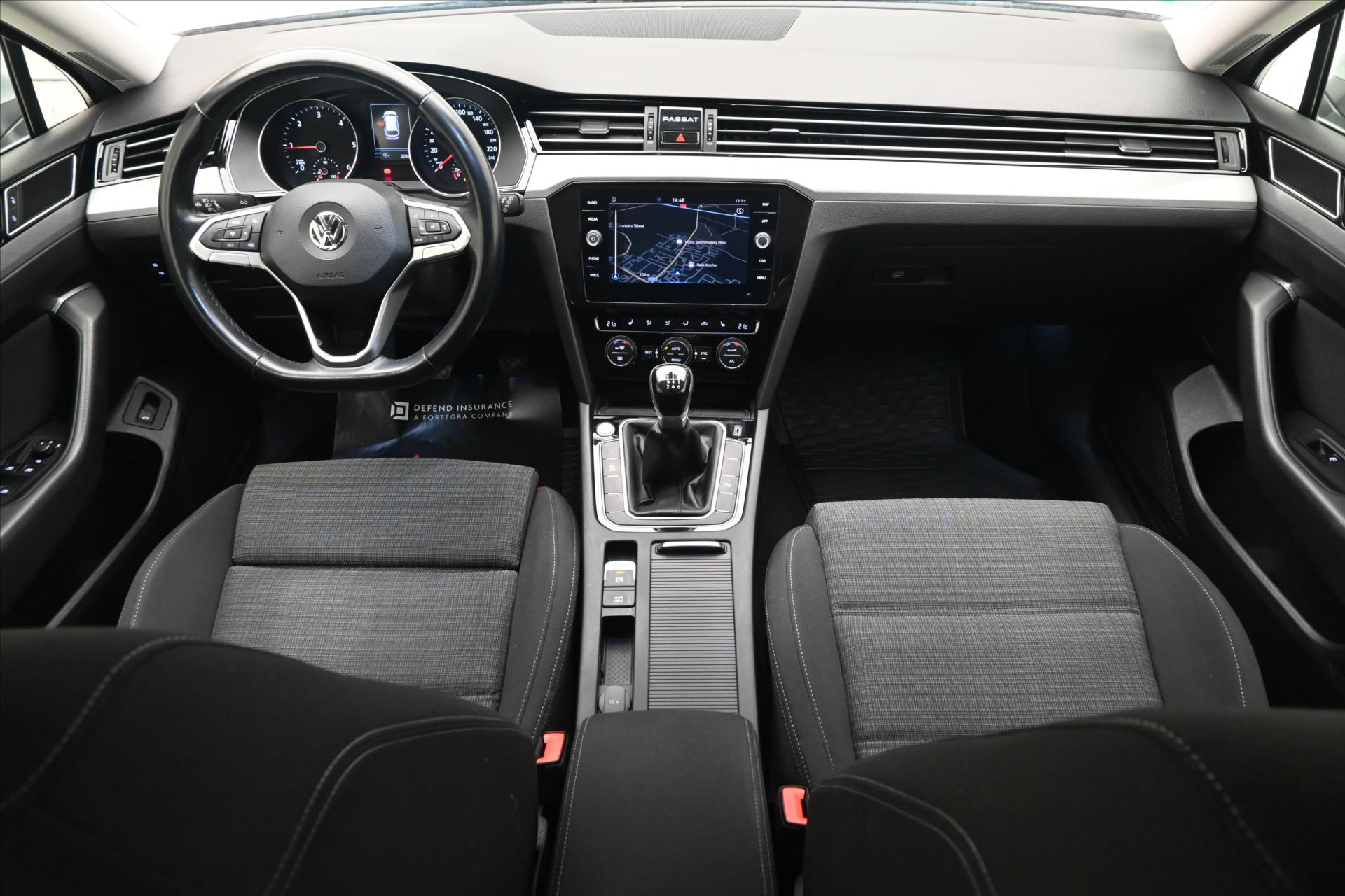 Hlavní fotografie vozu Volkswagen Passat 2,0 TDI 110kW Business Záruka až 5 let (15)