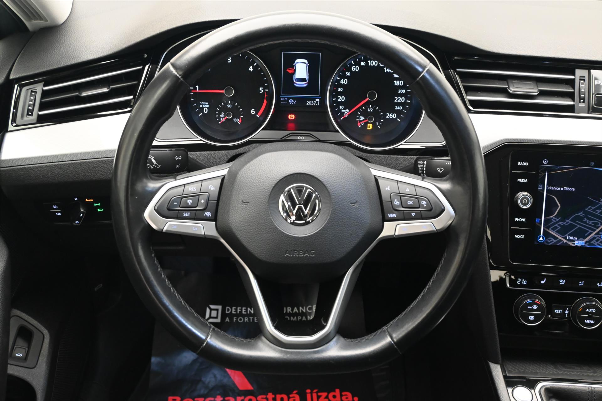 Hlavní fotografie vozu Volkswagen Passat 2,0 TDI 110kW Business Záruka až 5 let (18)