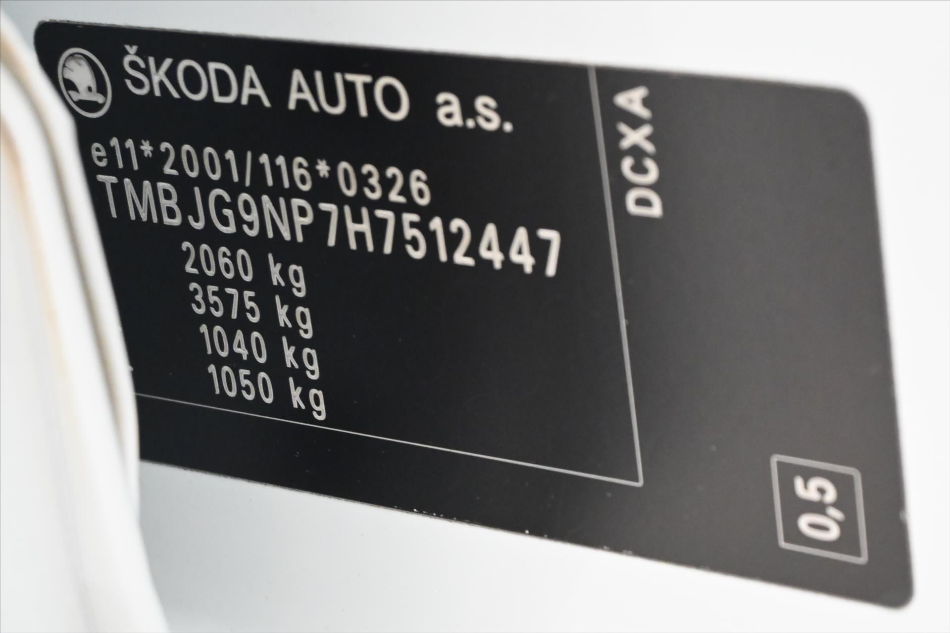 Hlavní fotografie vozu Škoda Superb 1,6 TDI 88 kW NAVI Ambition Záruka až 5 let (12)