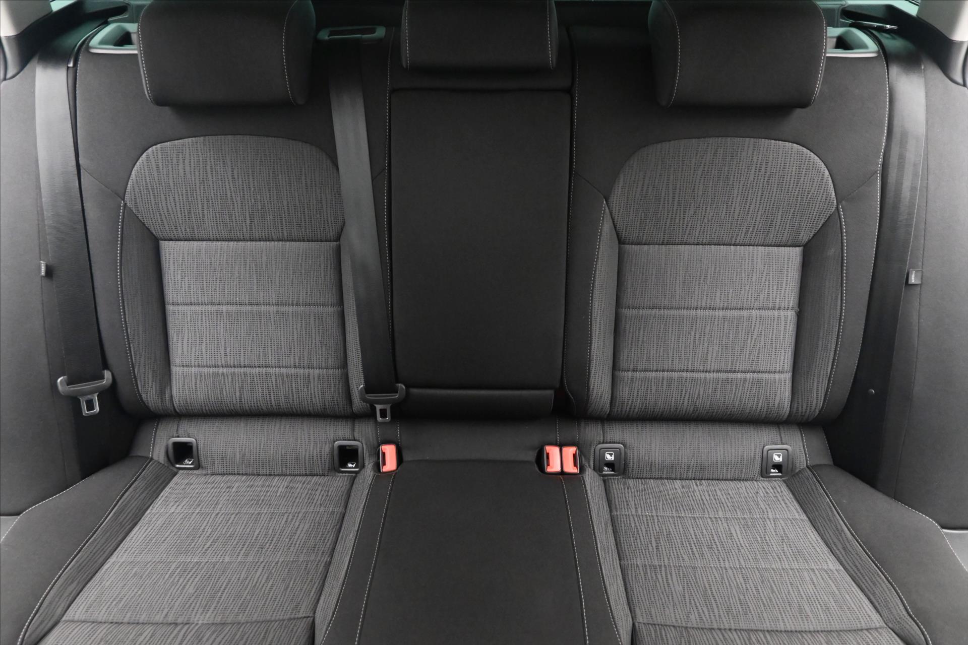 Hlavní fotografie vozu Škoda Superb 1,6 TDI 88 kW NAVI Ambition Záruka až 5 let (26)