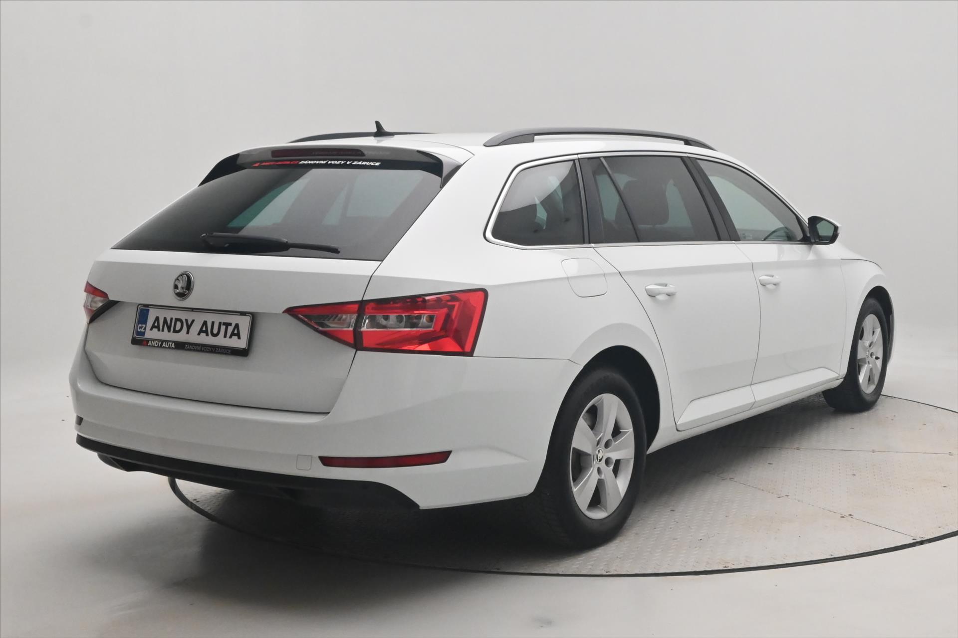 Hlavní fotografie vozu Škoda Superb 1,6 TDI 88 kW NAVI Ambition Záruka až 5 let (5)