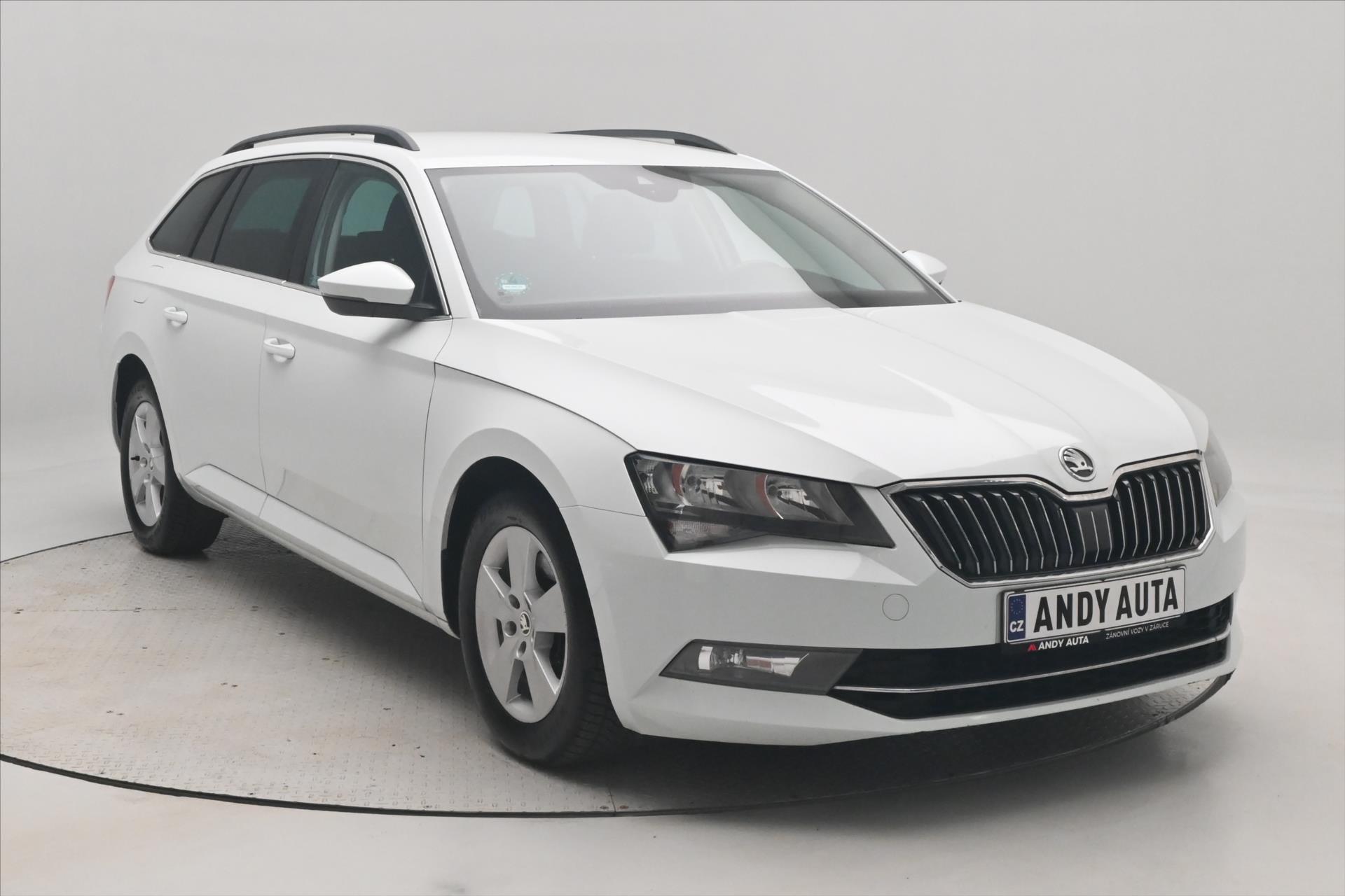 Hlavní fotografie vozu Škoda Superb 1,6 TDI 88 kW NAVI Ambition Záruka až 5 let (4)