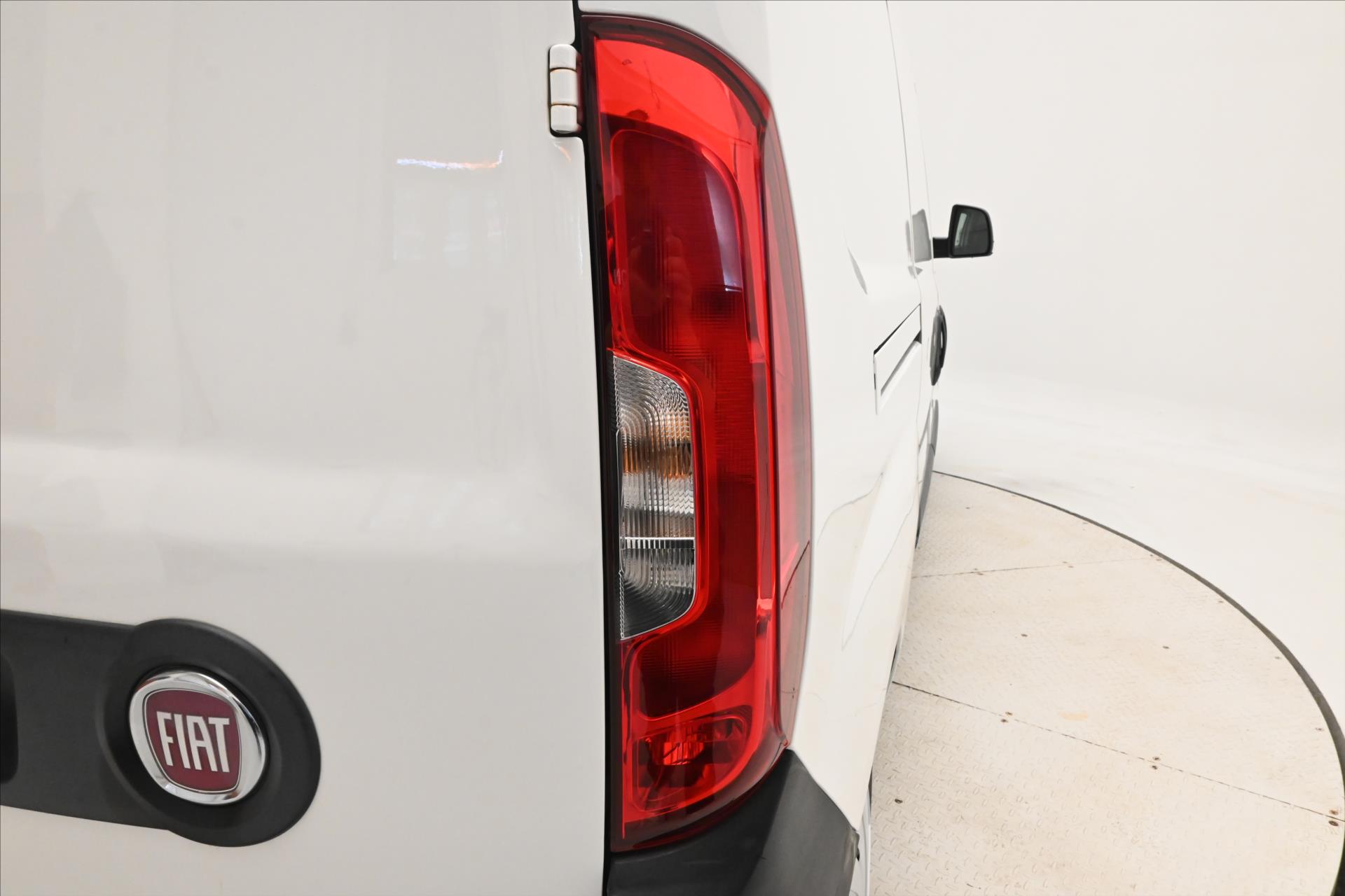 Hlavní fotografie vozu Fiat Dobló 1,6 JTD 77 kW Záruka až 5 let (28)