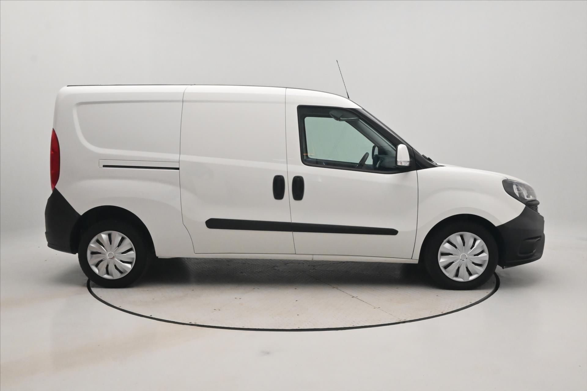 Hlavní fotografie vozu Fiat Dobló 1,6 JTD 77 kW Záruka až 5 let (4)