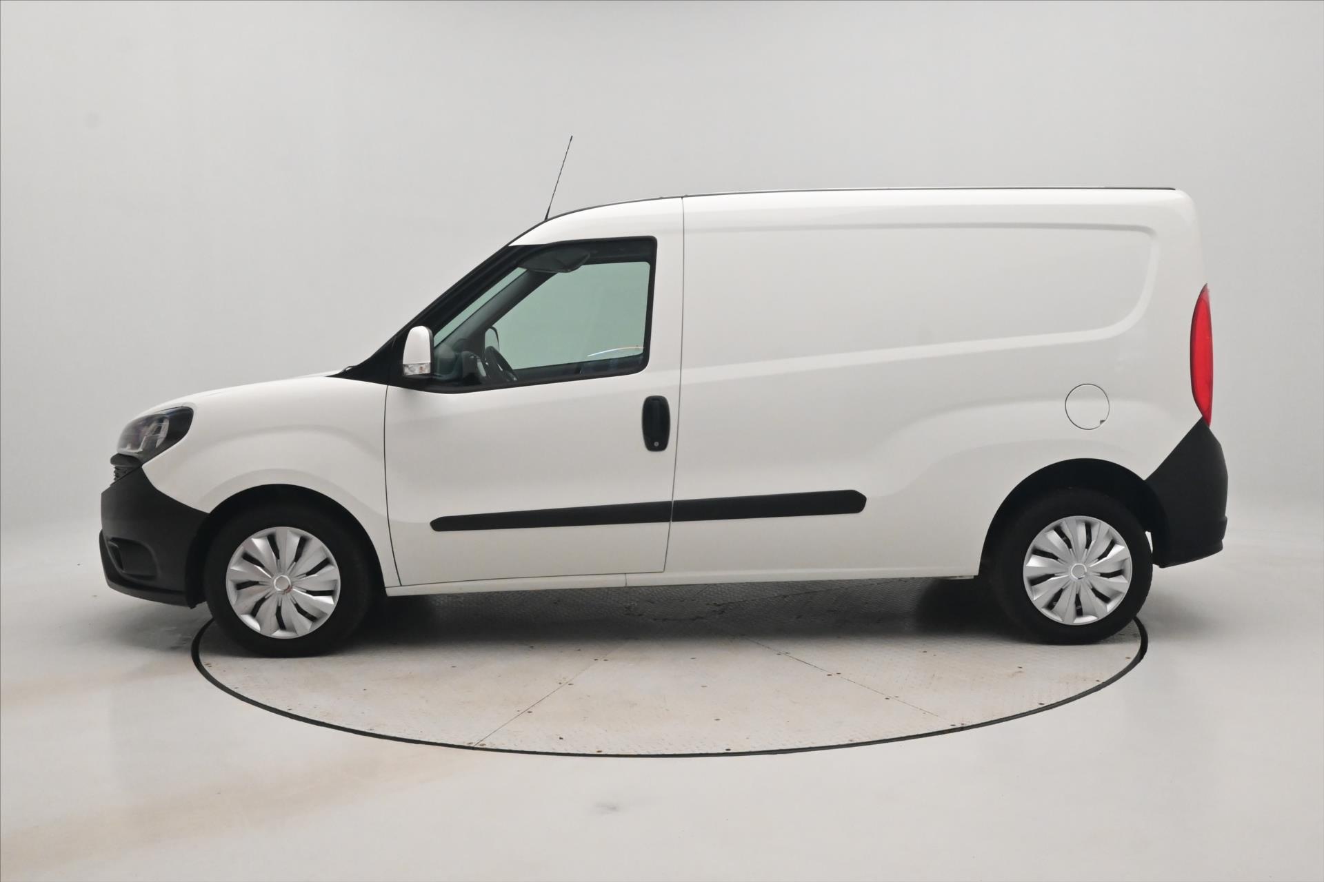 Hlavní fotografie vozu Fiat Dobló 1,6 JTD 77 kW Záruka až 5 let (8)