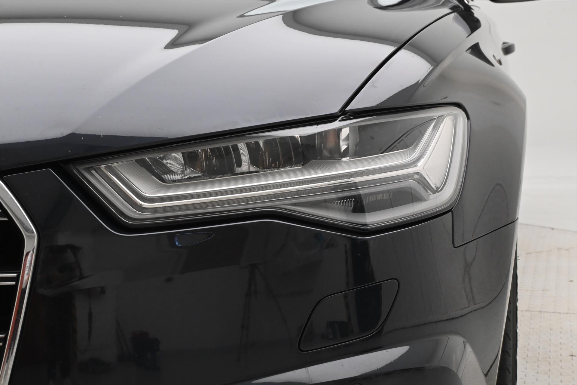 Hlavní fotografie vozu Audi A6 3,0 TDI 200 kW S line S-Tronic Quattro Záruka až 5 let (30)