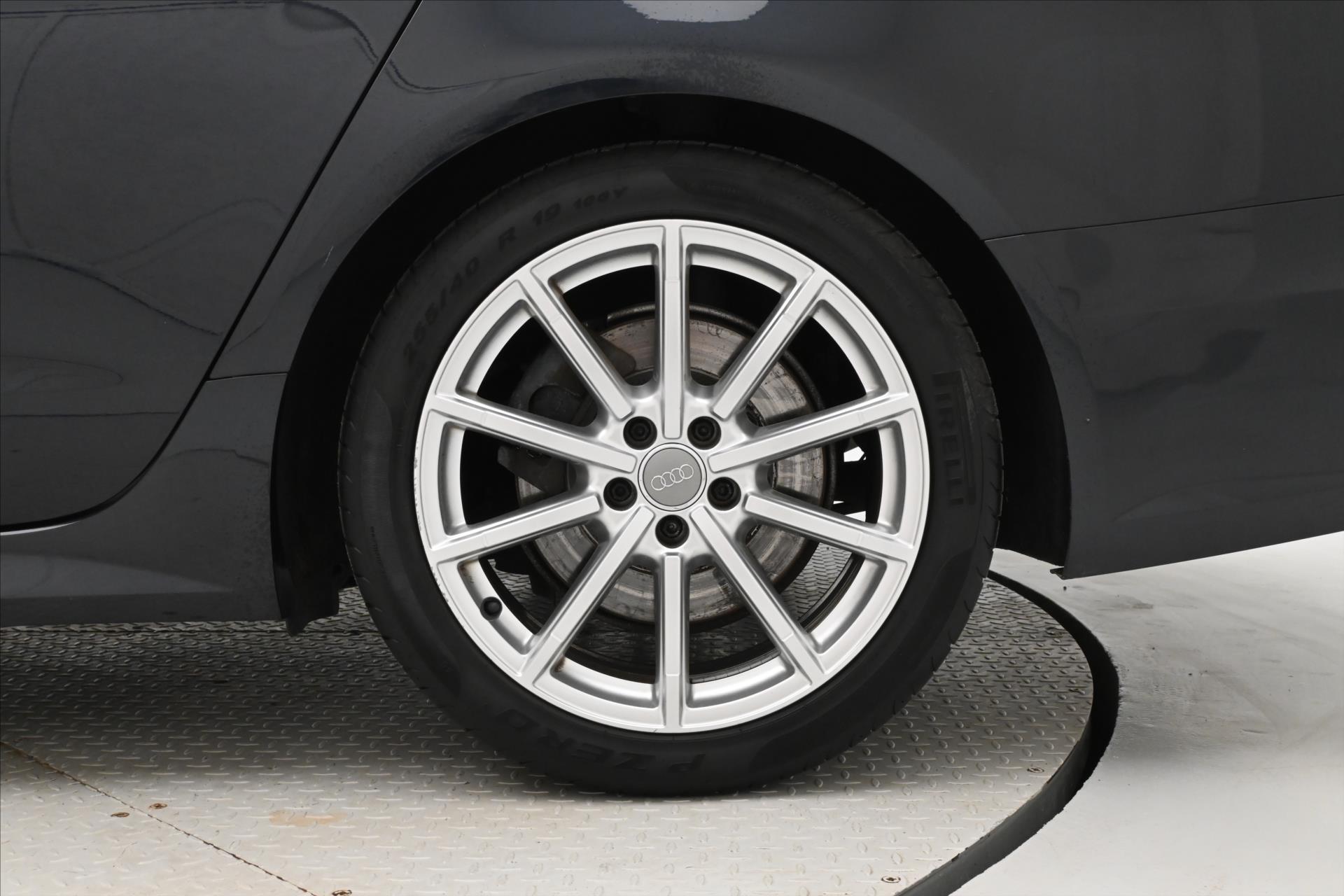 Hlavní fotografie vozu Audi A6 3,0 TDI 200 kW S line S-Tronic Quattro Záruka až 5 let (32)