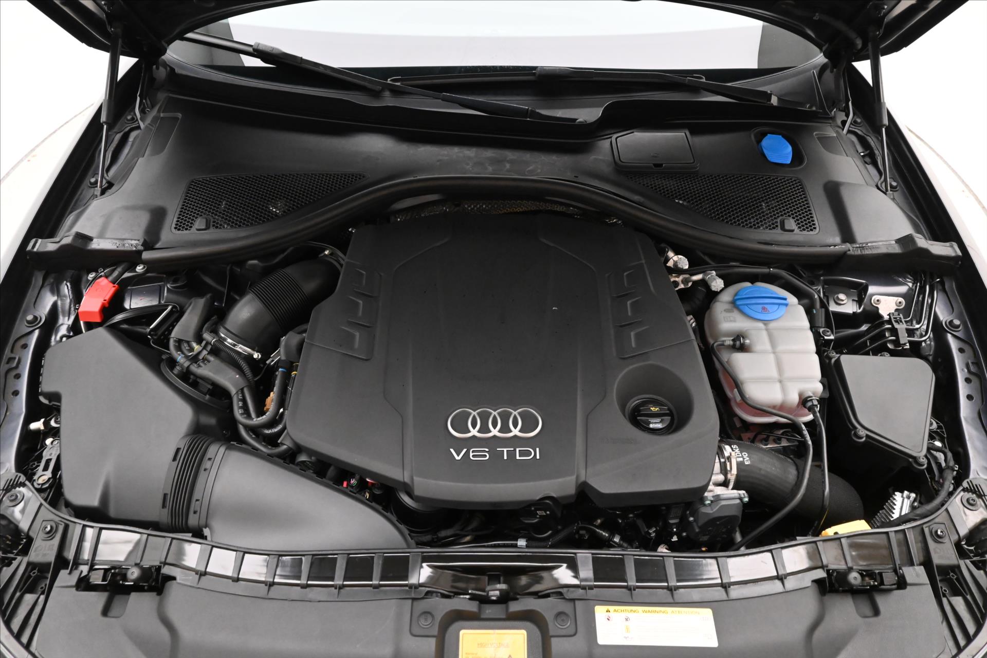 Hlavní fotografie vozu Audi A6 3,0 TDI 200 kW S line S-Tronic Quattro Záruka až 5 let (9)