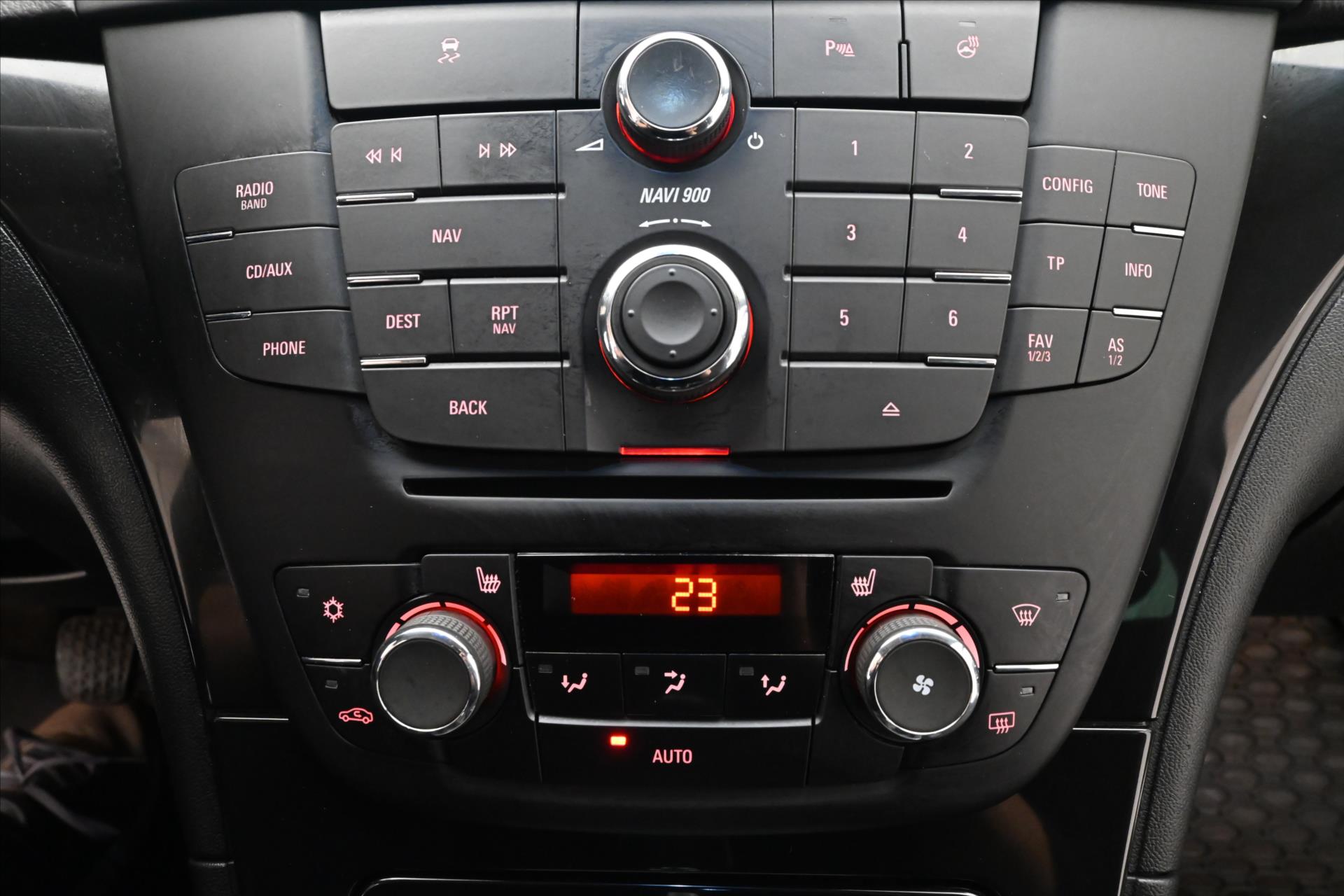 Hlavní fotografie vozu Opel Insignia 2,0 CDTi 118 kW Navigace (20)
