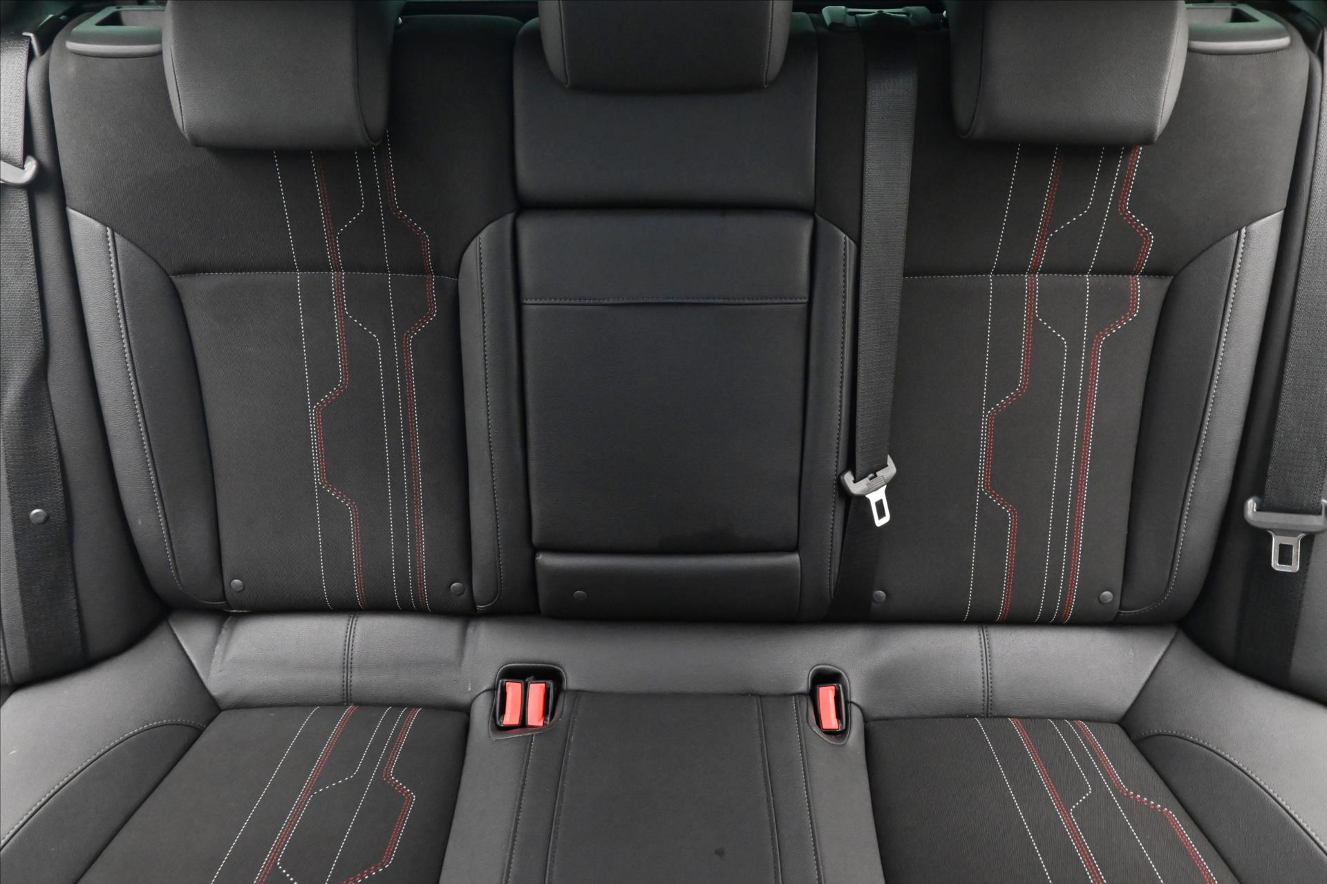 Hlavní fotografie vozu Opel Insignia 2,0 CDTi 118 kW Navigace (26)