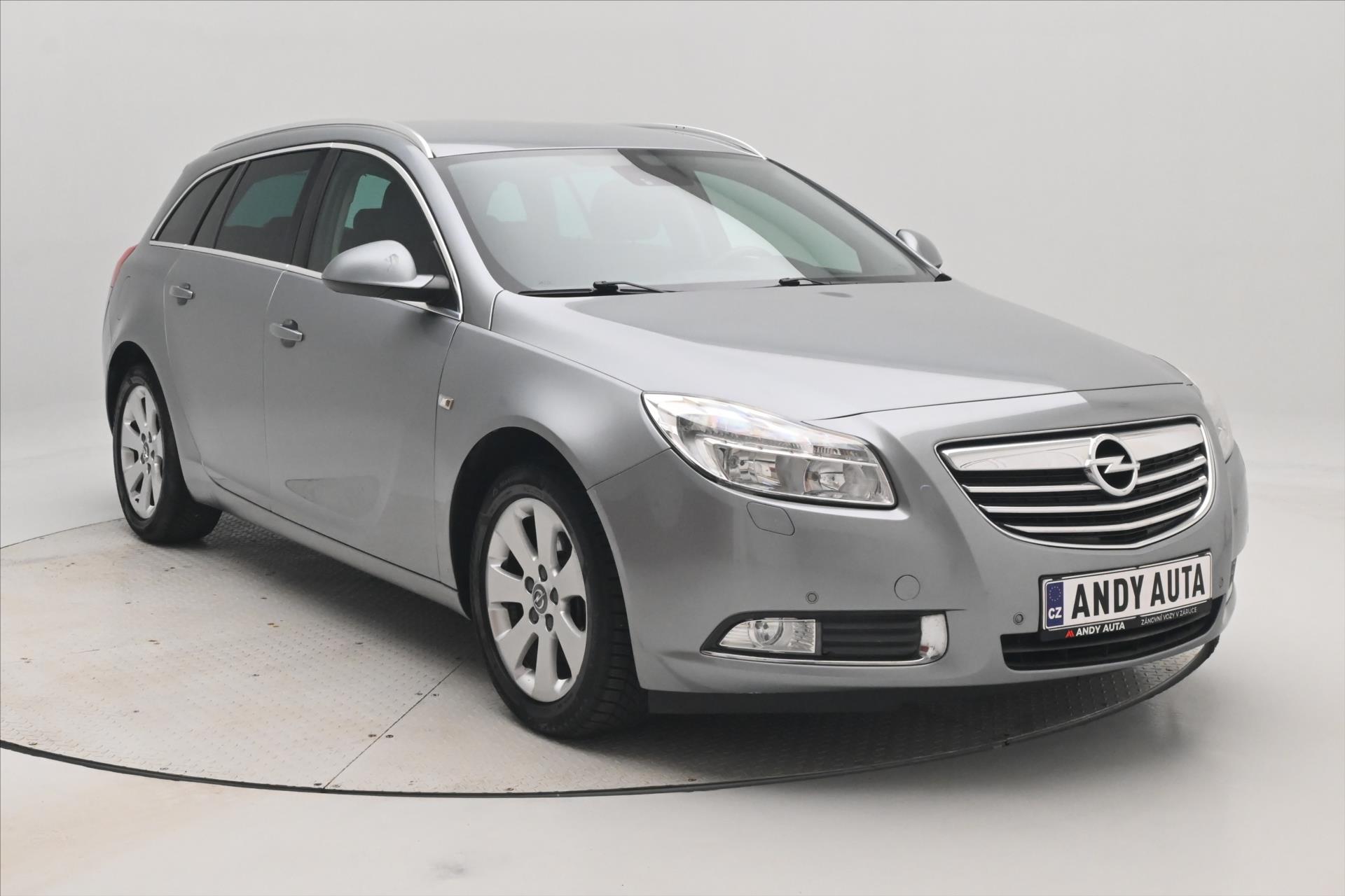 Hlavní fotografie vozu Opel Insignia 2,0 CDTi 118 kW Navigace (3)