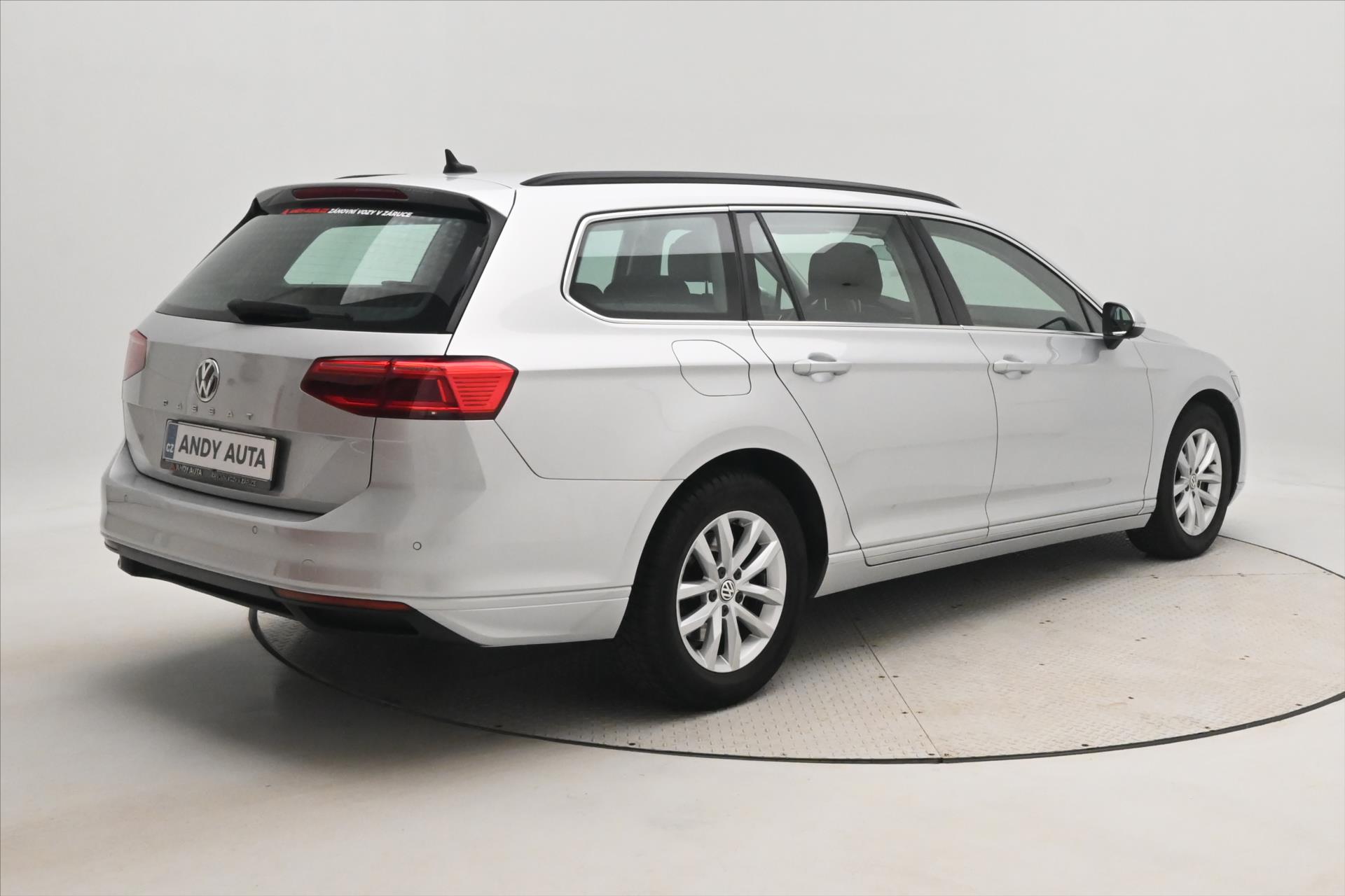 Hlavní fotografie vozu Volkswagen Passat 2,0 TDI 110 kW DSG Business Záruka až 5 let (5)