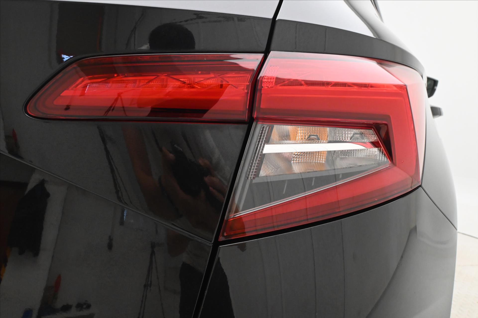 Main photo of the car Skoda Karoq 1.5 TSI 110kW DSG Business Warranty up to 5 years (29)