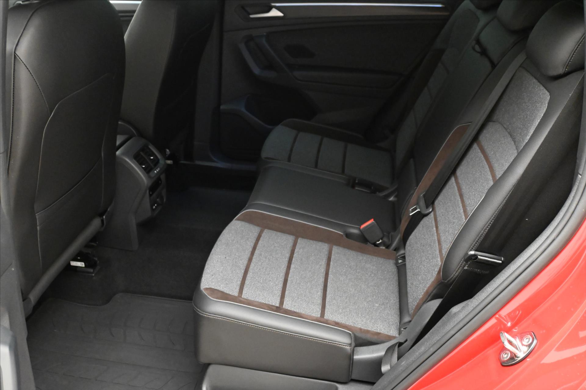 Hlavní fotografie vozu Seat Tarraco 1,4 TSI 180 kW e-Hybrid DSG Xcellence Záruka až 5 let (14)