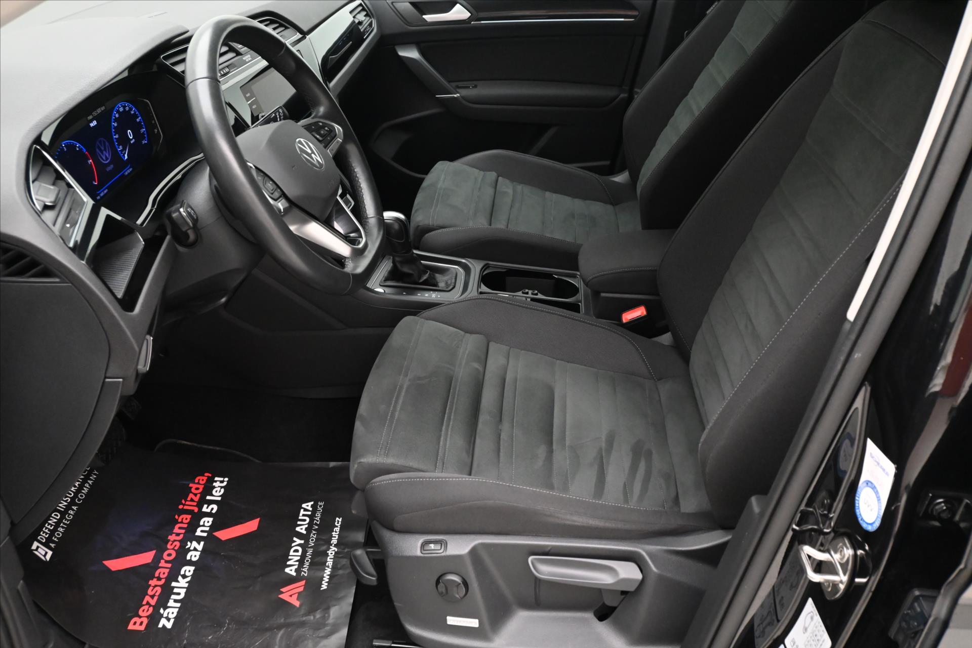 Main photo of the car Volkswagen Touran 2.0 TDI 110kW DSG Alcantara Warranty up to 5 years (13)