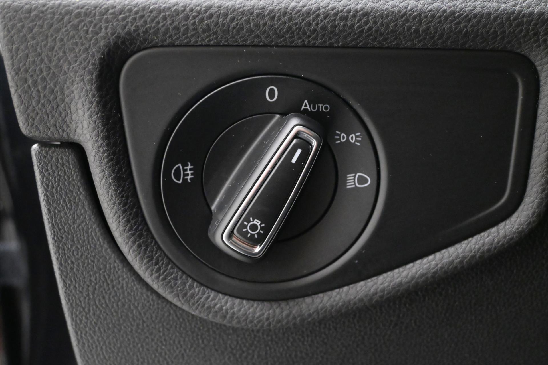 Main photo of the car Volkswagen Touran 2.0 TDI 110kW DSG Alcantara Warranty up to 5 years (26)