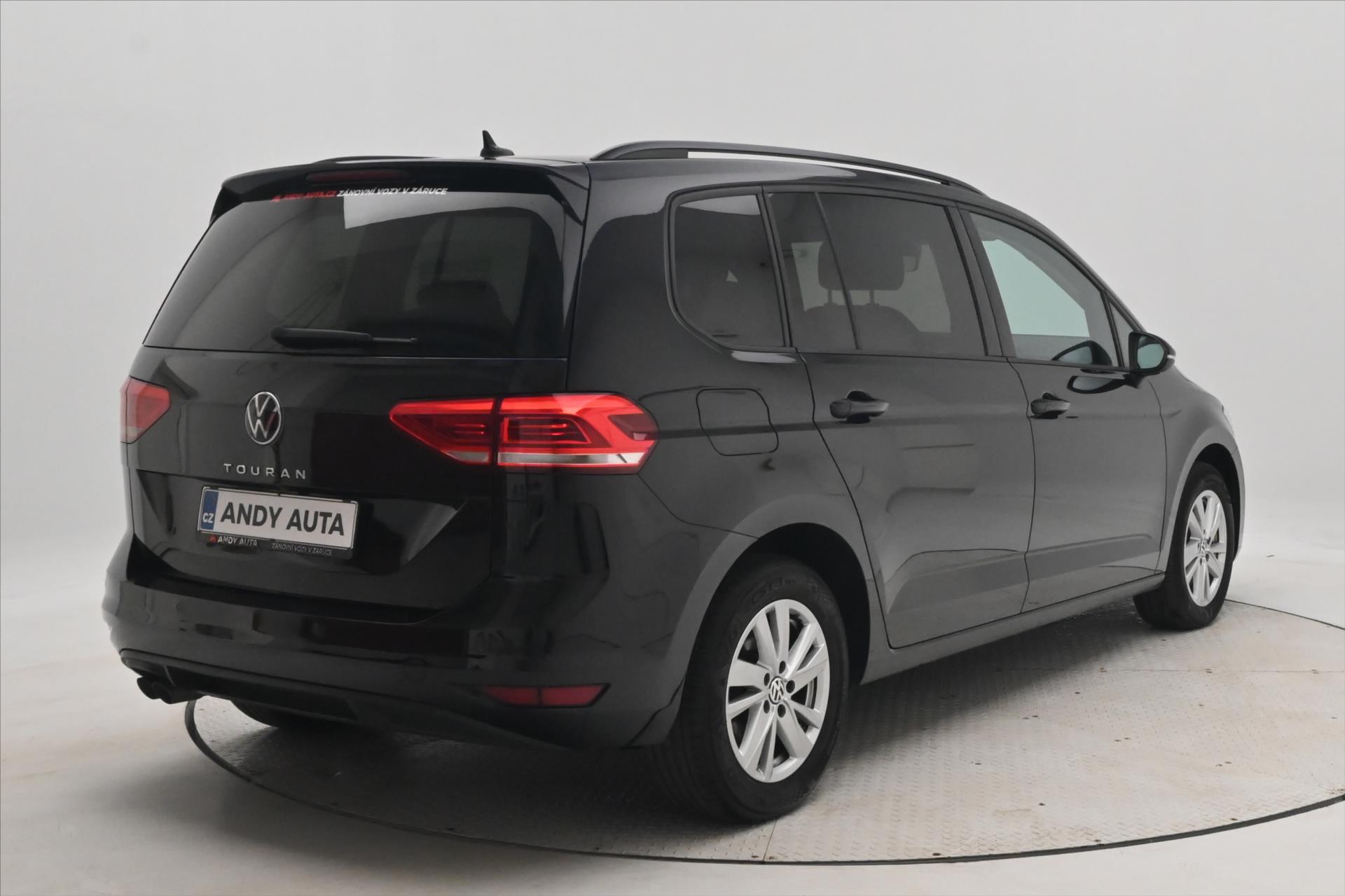 Main photo of the car Volkswagen Touran 2.0 TDI 110kW DSG Alcantara Warranty up to 5 years (5)