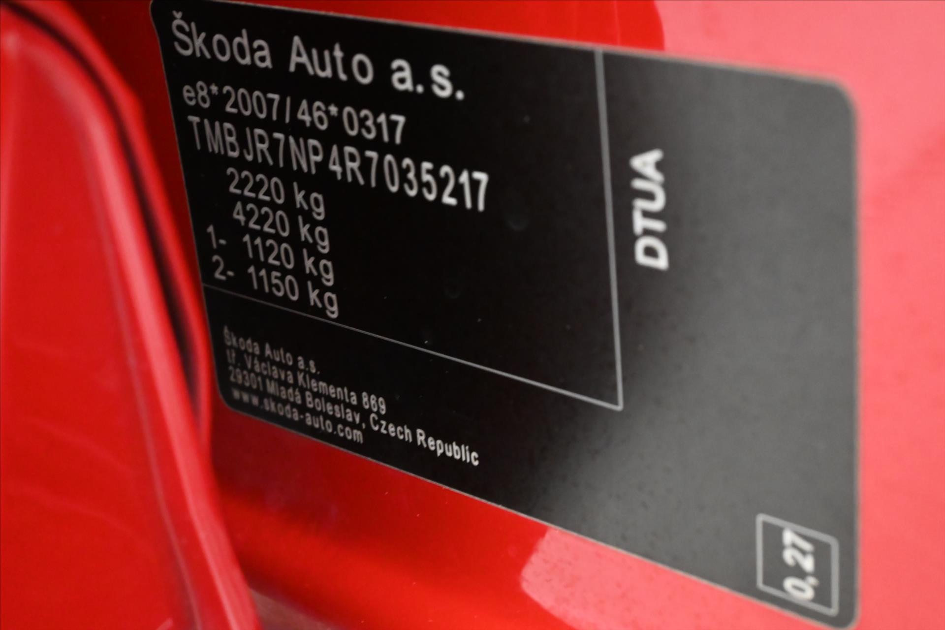 Hlavní fotografie vozu Škoda Superb 2,0 TDI 147 kW L&K DSG Záruka až 5 let (12)