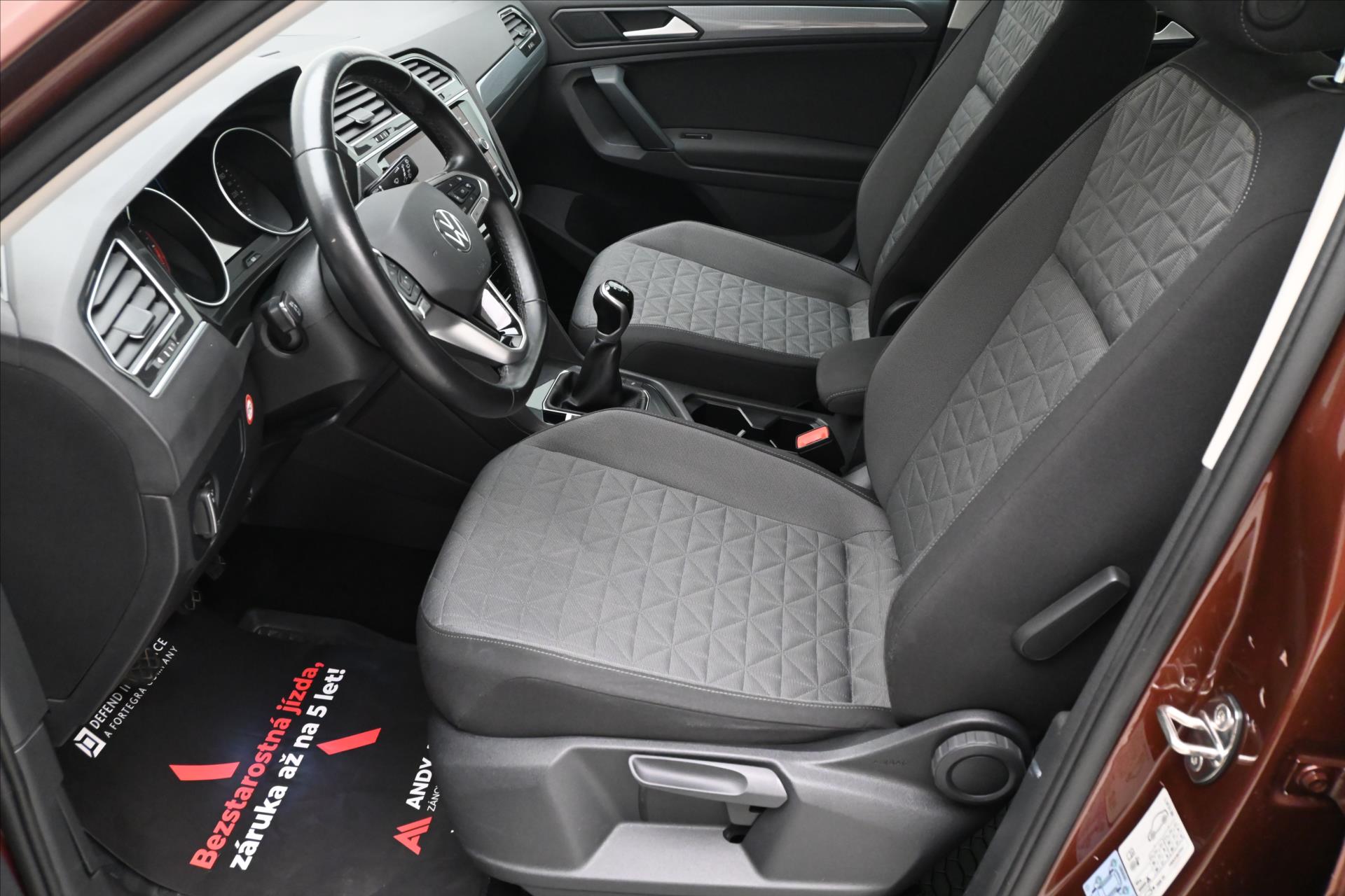 Hlavní fotografie vozu Volkswagen Tiguan 2,0 TDI 110kW Business LED Záruka až 5 let (13)