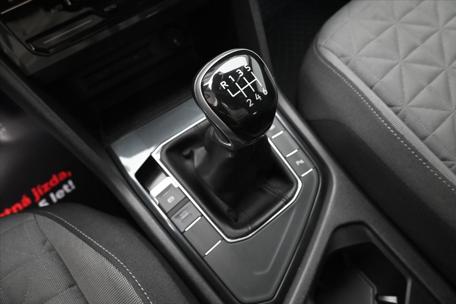 Hlavní fotografie vozu Volkswagen Tiguan 2,0 TDI 110kW Business LED Záruka až 5 let (23)