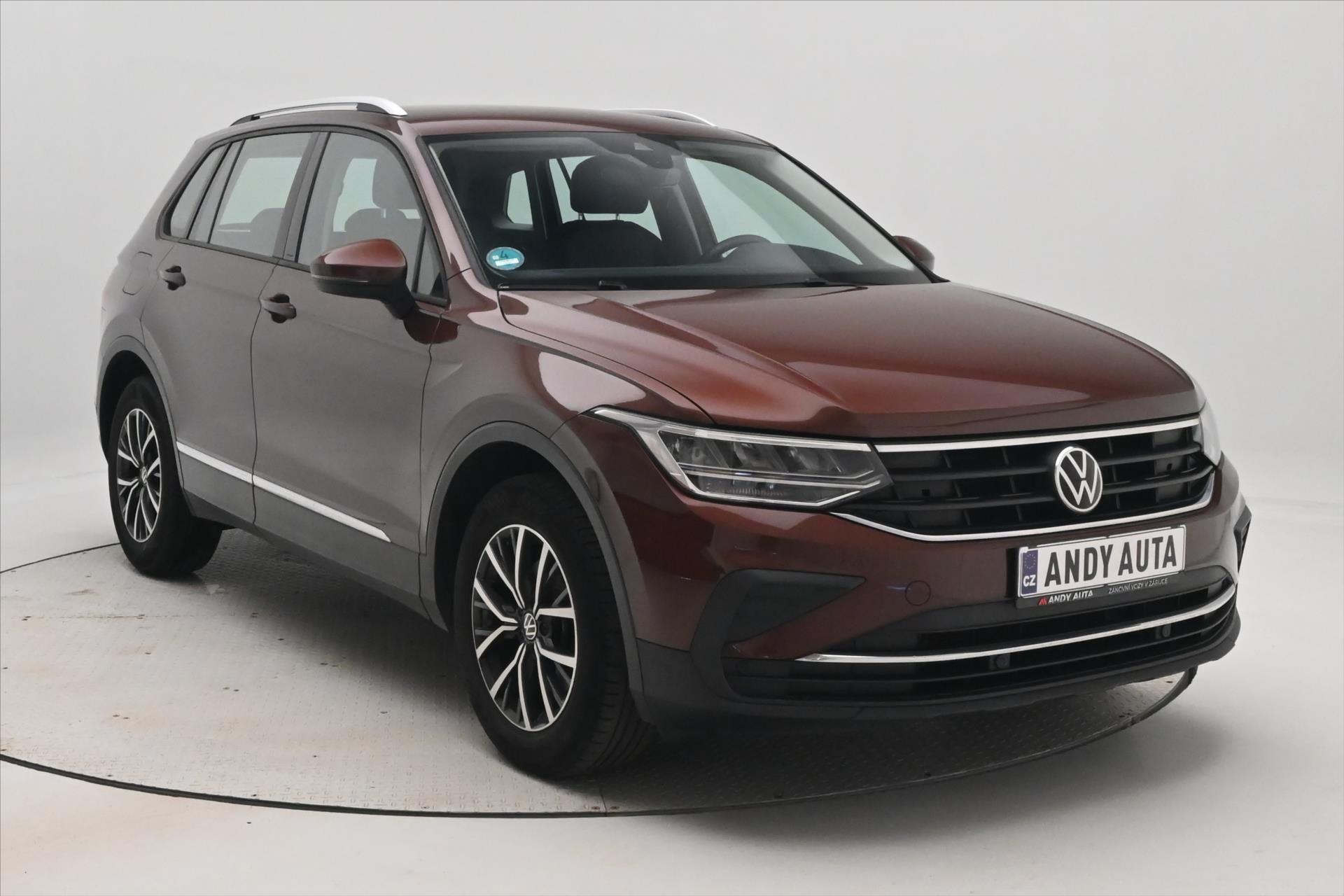 Hlavní fotografie vozu Volkswagen Tiguan 2,0 TDI 110kW Business LED Záruka až 5 let (3)