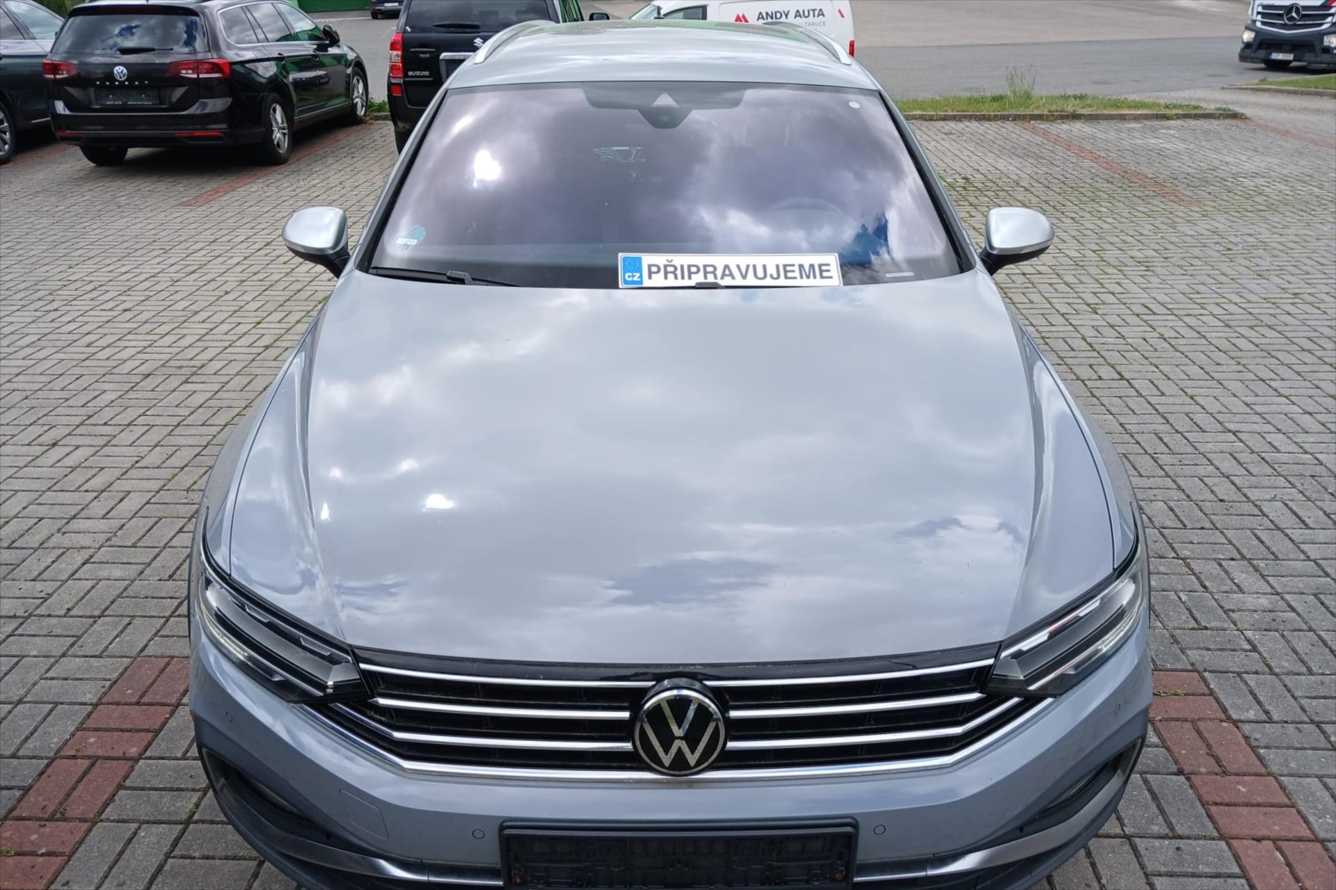 Volkswagen Passat 2,0 TDI 147kW 4x4 DSG VŮZ PŘIPRAVUJEME K PRODEJI