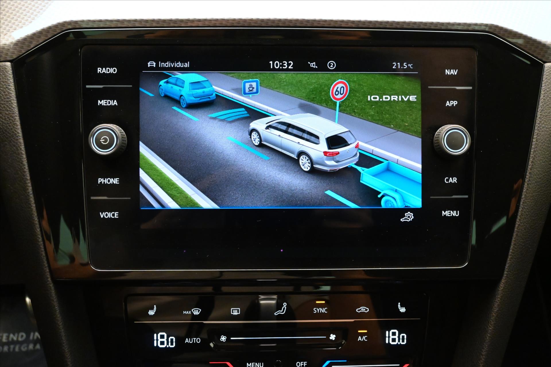 Main photo of the car Volkswagen Passat 2.0 TDI 147kW 4x4 DSG Warranty up to 5 years (20)