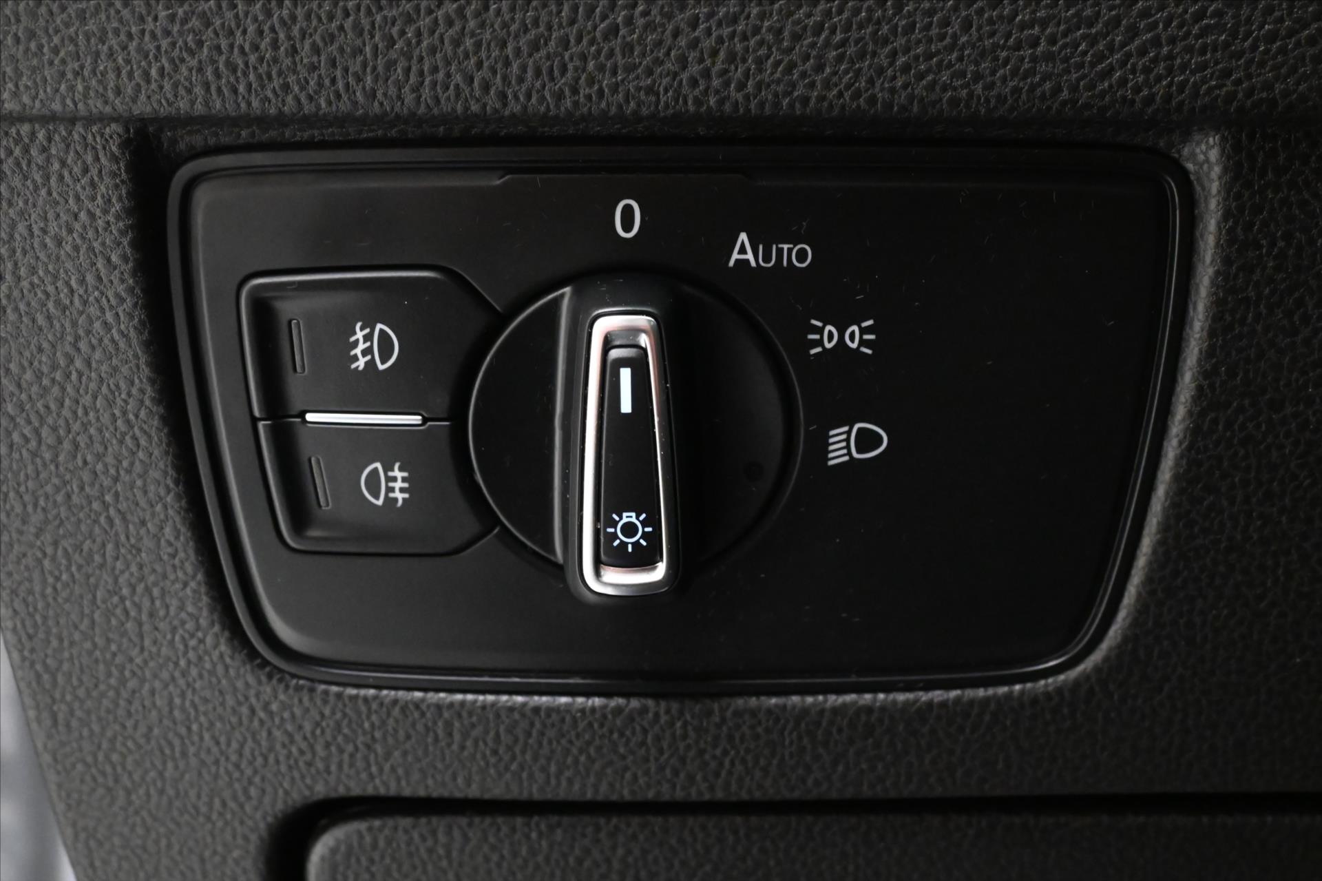 Main photo of the car Volkswagen Passat 2.0 TDI 147kW 4x4 DSG Warranty up to 5 years (28)