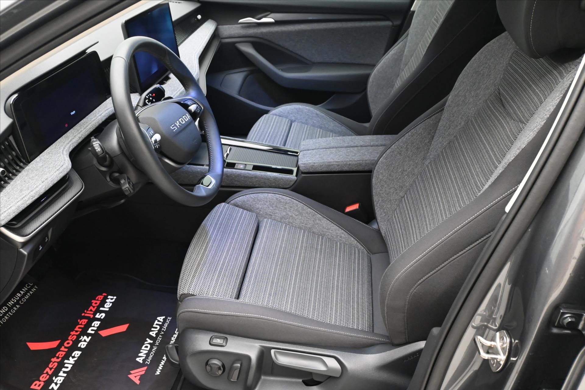Hlavní fotografie vozu Škoda Superb 1,5 TSI 110kW DSG Selection Záruka až 5 let (13)