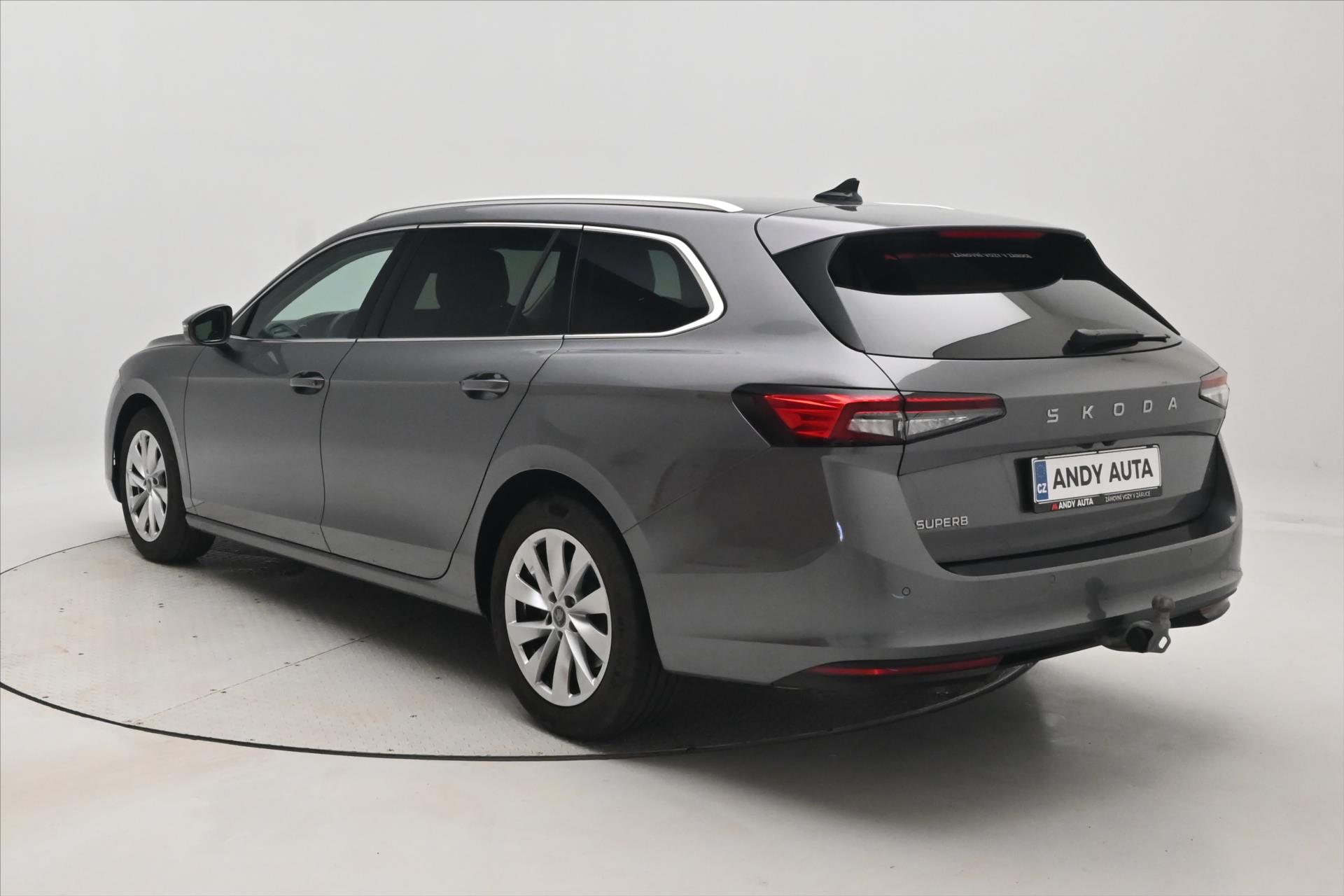 Hlavní fotografie vozu Škoda Superb 1,5 TSI 110kW DSG Selection Záruka až 5 let (7)
