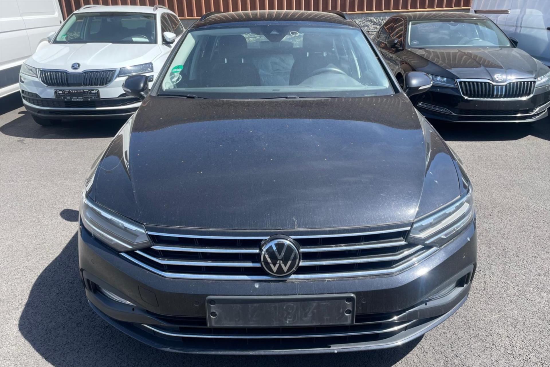 Volkswagen Passat 2,0 TDI 110 kW DSG Business VŮZ PŘIPRAVUJEME K PRODEJI
