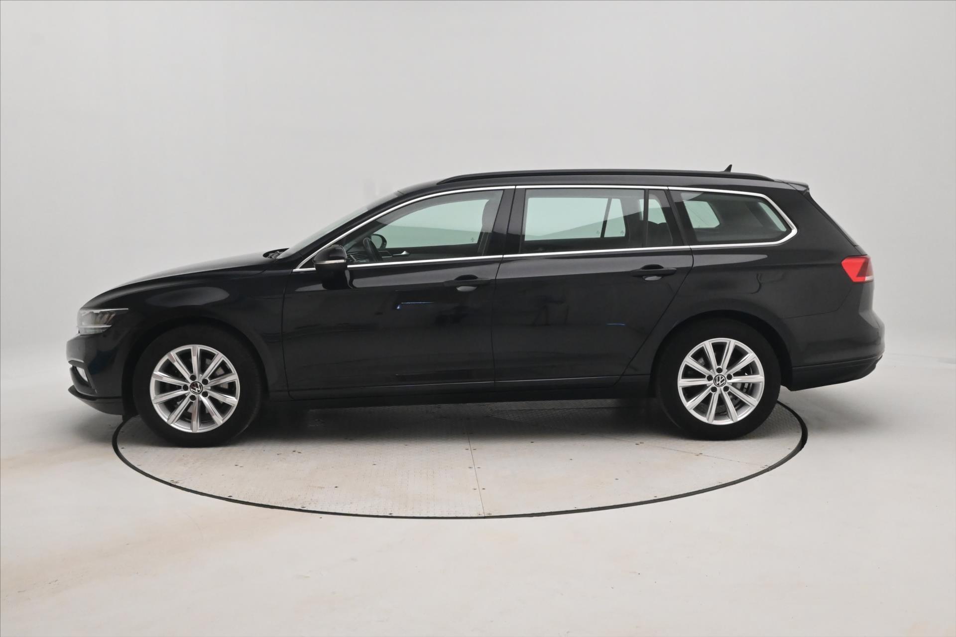 Hlavní fotografie vozu Volkswagen Passat 2,0 TDI 110 kW DSG Business Záruka až 5 let (8)