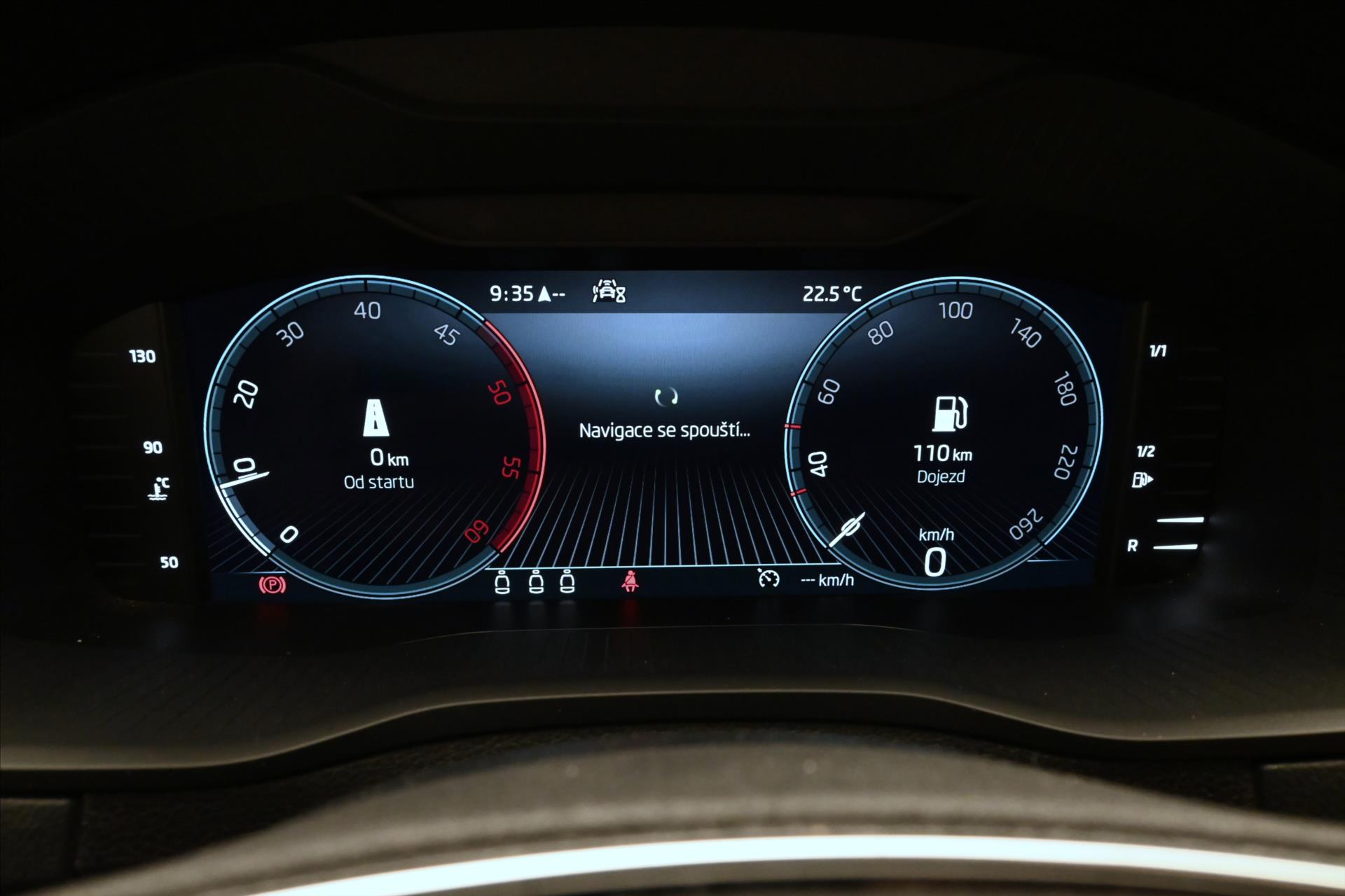Main photo of the car Skoda Karoq 2.0 TDI 110 kW Ambition camera Warranty up to 5 years (16)