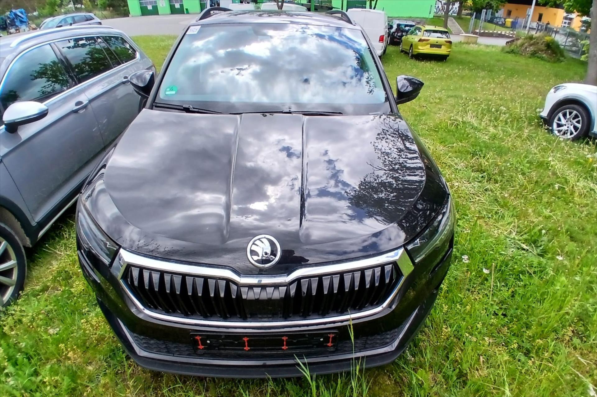 Škoda Karoq 2,0 TDI 110kW Ambition VŮZ PŘIPRAVUJEME K PRODEJI
