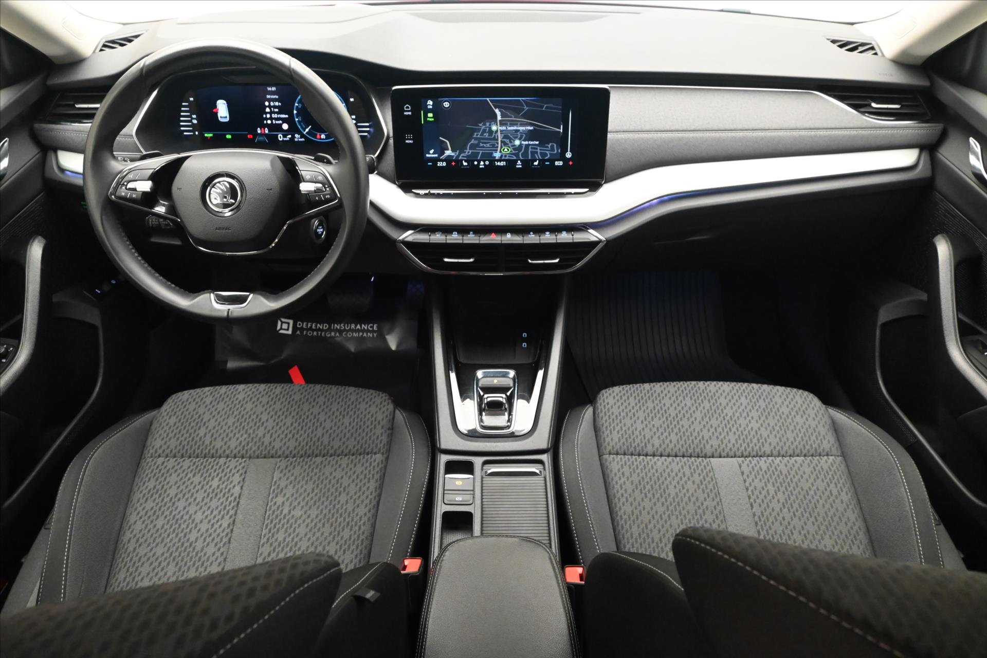 Hlavní fotografie vozu Škoda Octavia 1,4 TSI iV 150kW DSG Style SoH 90% Záruka až 5 let (16)