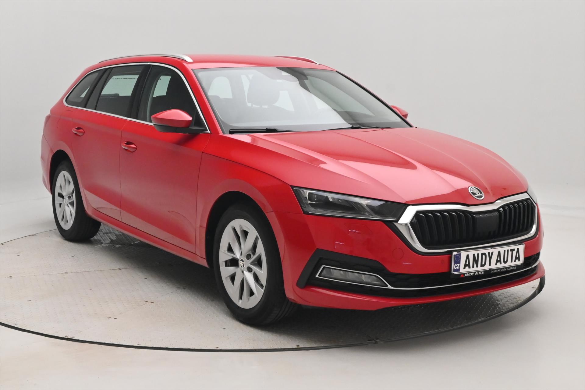Hlavní fotografie vozu Škoda Octavia 1,4 TSI iV 150kW DSG Style SoH 90% Záruka až 5 let (4)