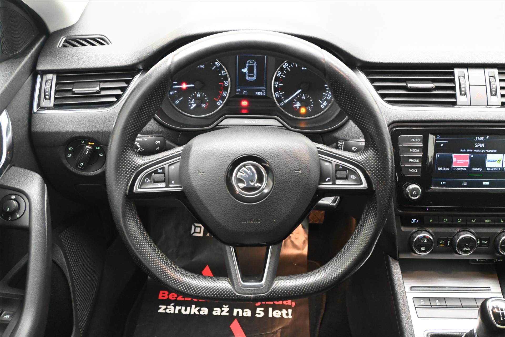 Hlavní fotografie vozu Škoda Octavia 2,0 TDI 110 kW Elegance (18)