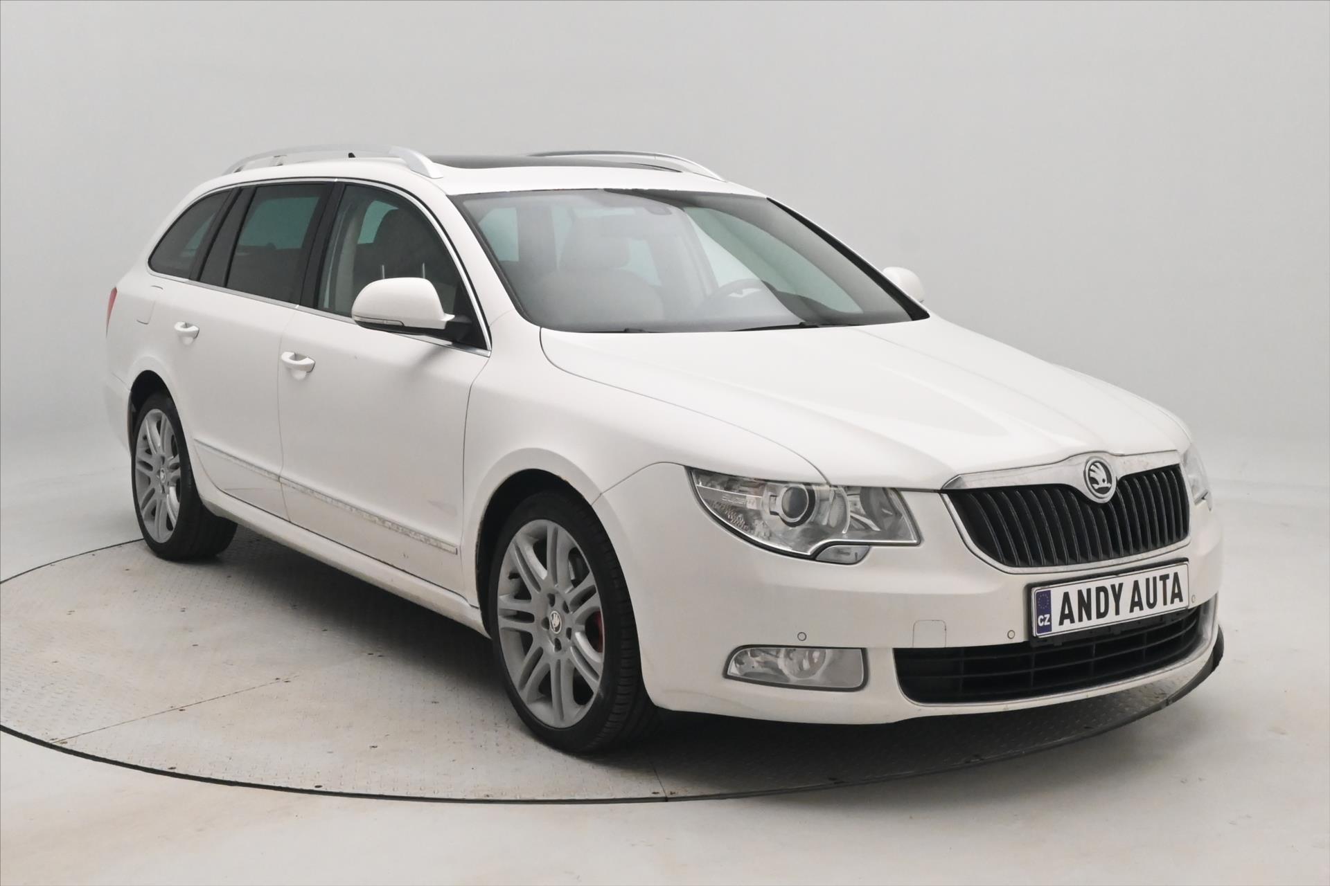 Hlavní fotografie vozu Škoda Superb 2,0 TDI 103KW DSG 4X4 ELEGANCE (3)