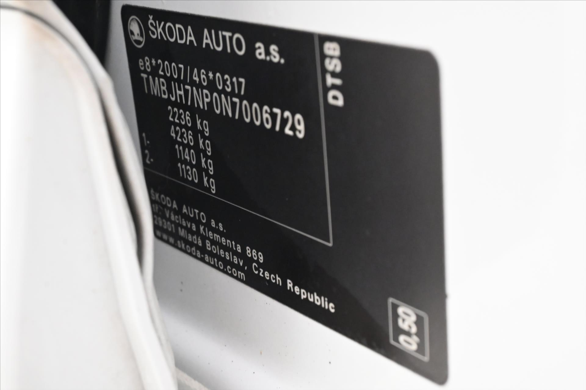 Main photo of the car Skoda Superb 2.0 TDI 110 kW DSG Style Warranty up to 5 years (12)