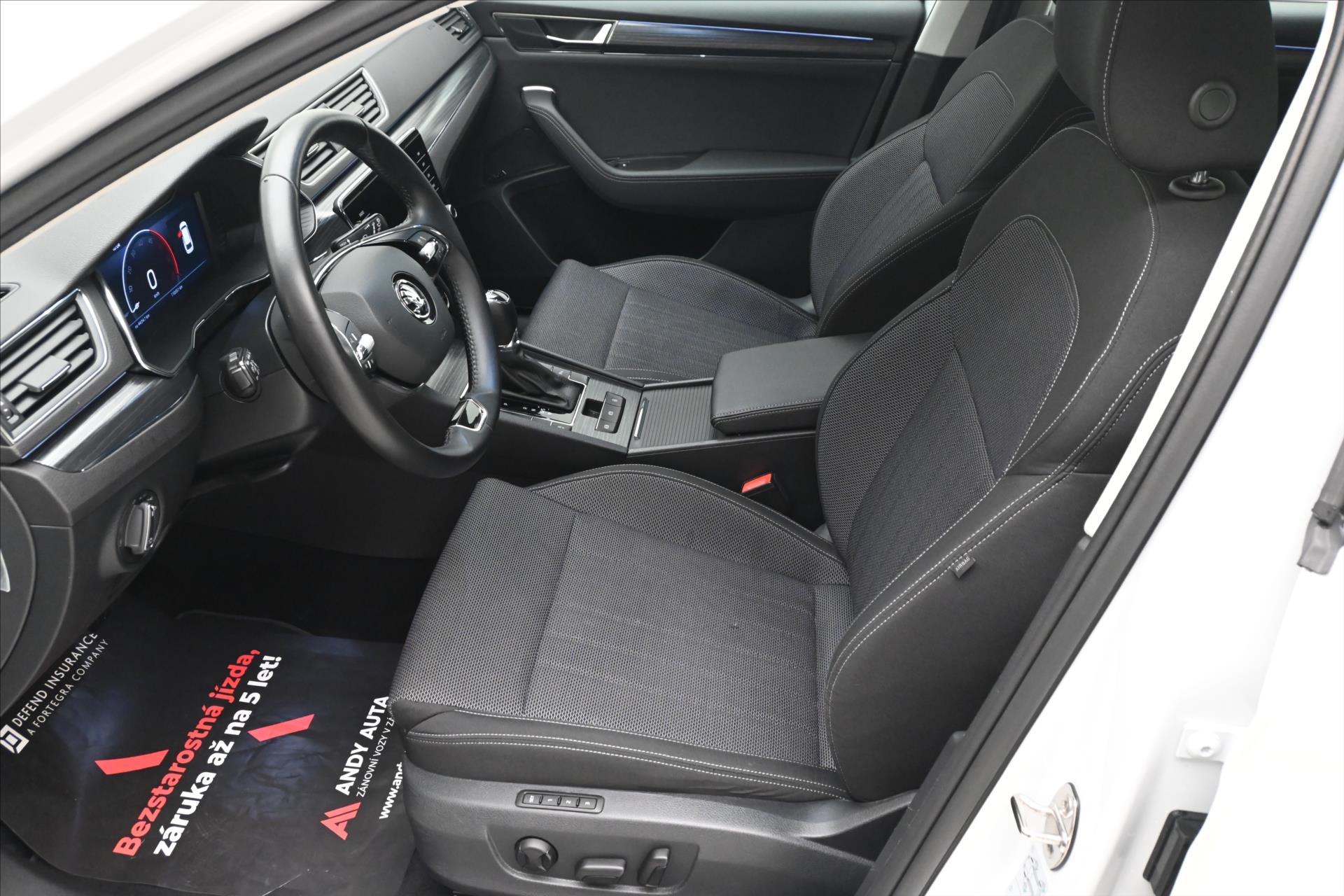 Main photo of the car Skoda Superb 2.0 TDI 110 kW DSG Style Warranty up to 5 years (13)