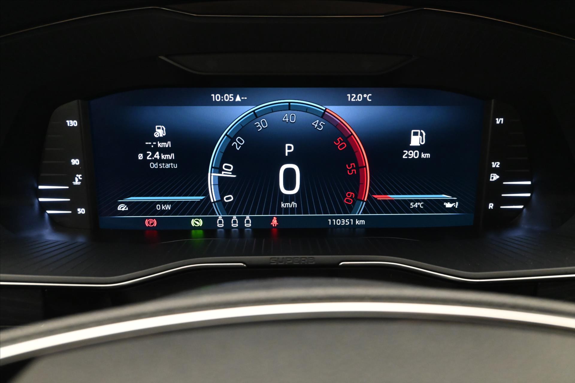 Main photo of the car Skoda Superb 2.0 TDI 110 kW DSG Style Warranty up to 5 years (15)