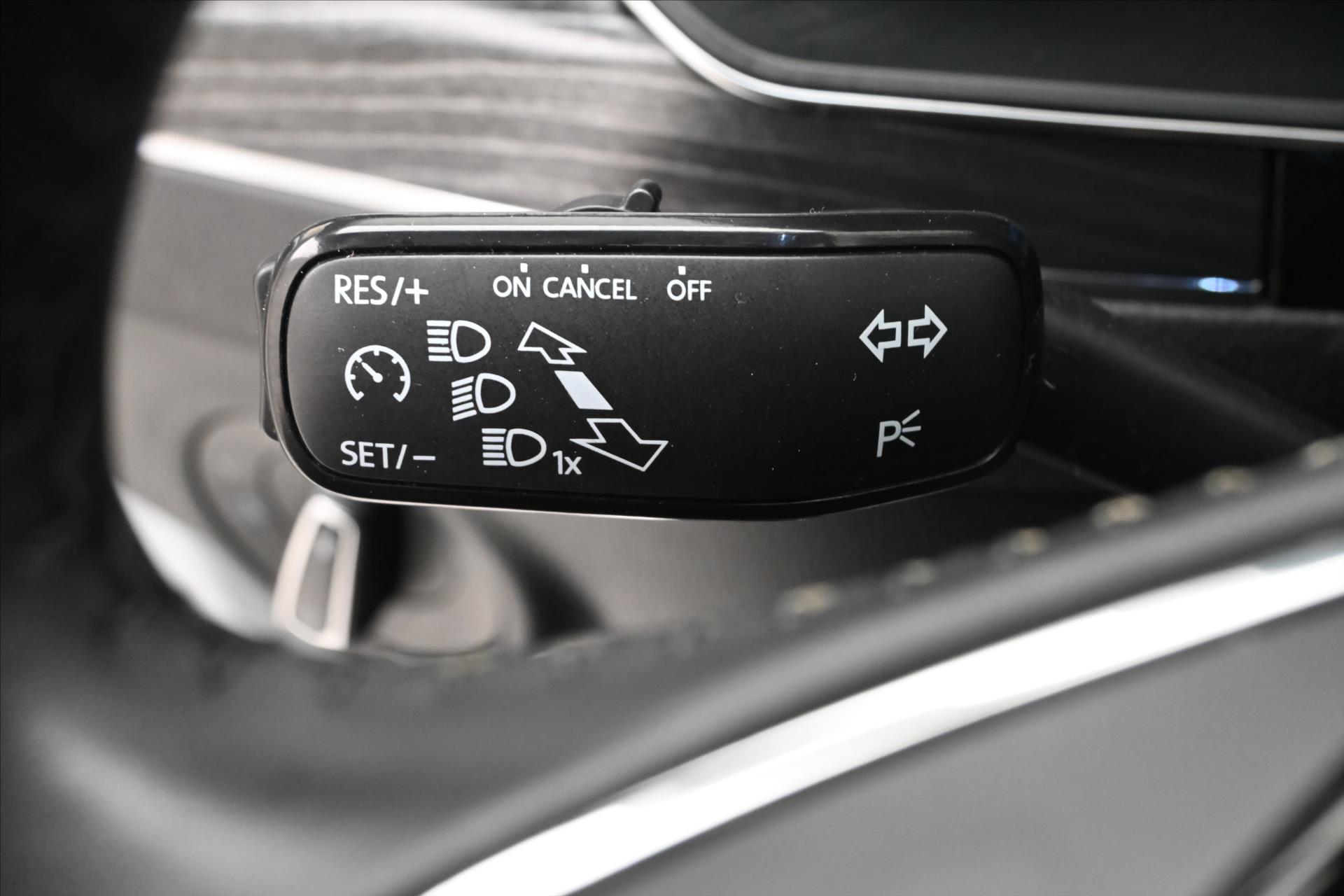 Main photo of the car Skoda Superb 2.0 TDI 110 kW DSG Style Warranty up to 5 years (21)