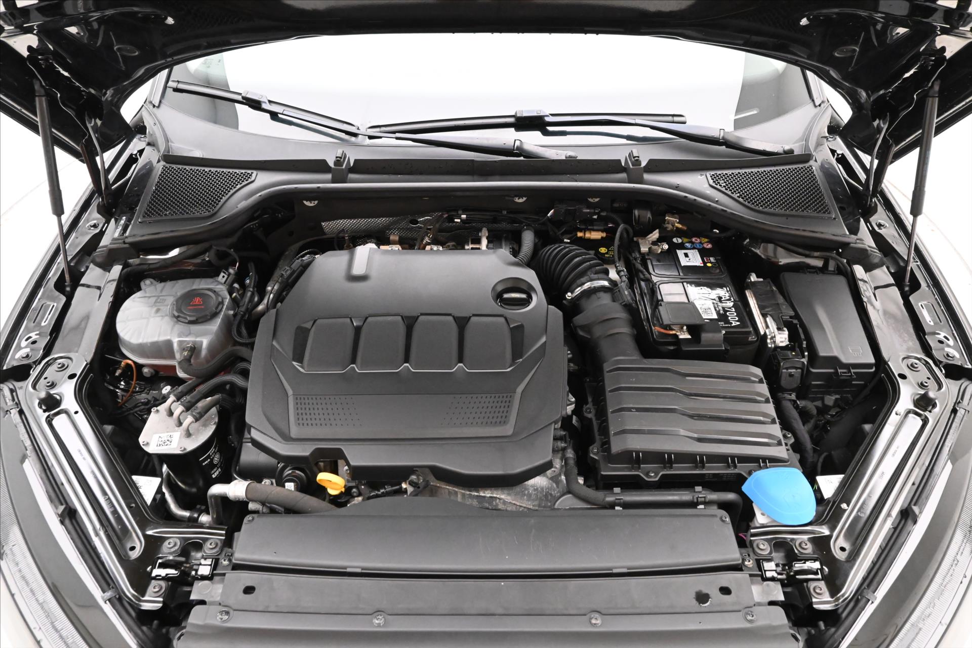 Hlavní fotografie vozu Škoda Octavia 2,0 TDI 110 kW DSG Style Záruka až 5 let (10)