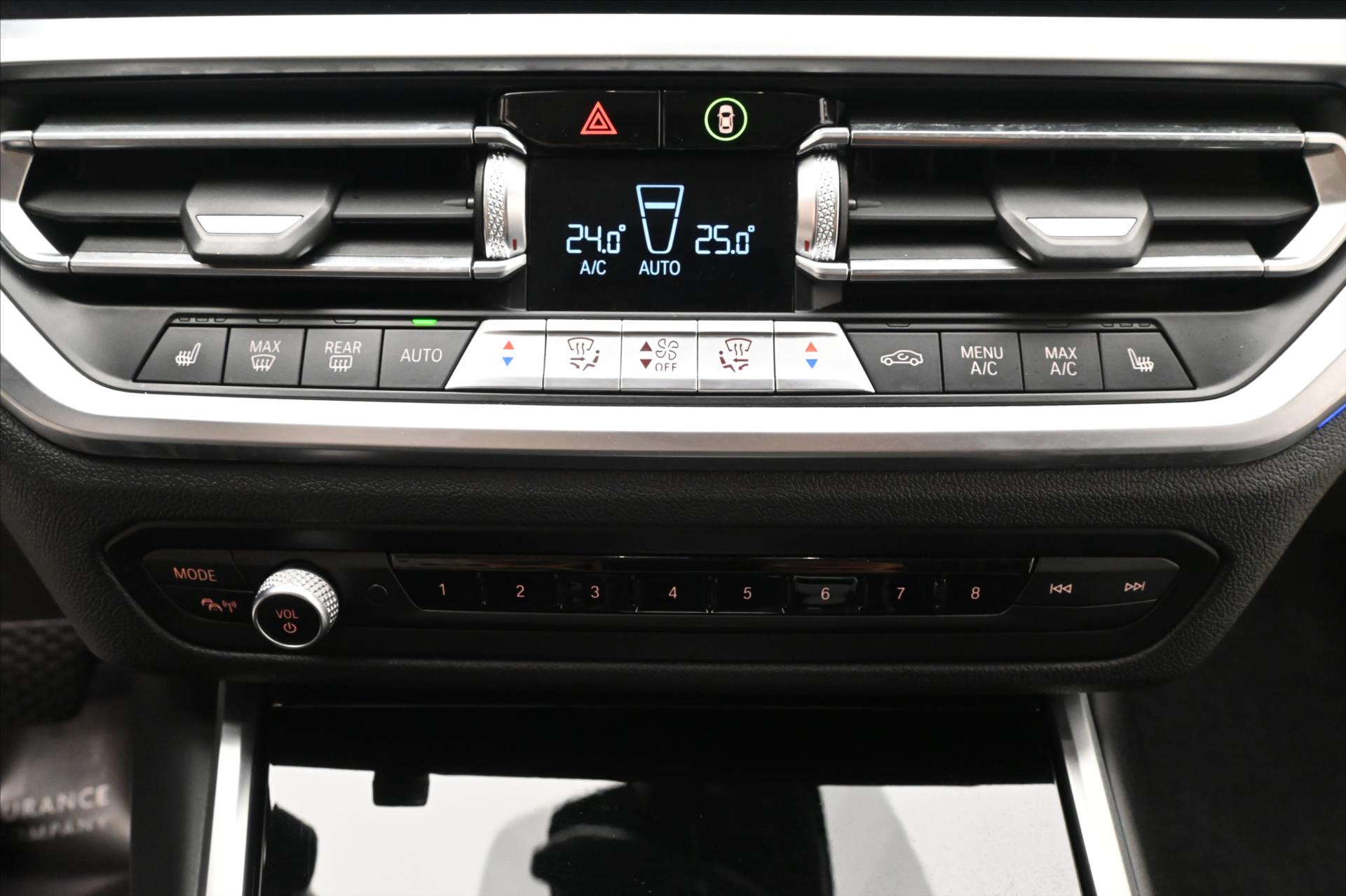 Hlavní fotografie vozu BMW Řada 3 2,0 320d 140 kW Steptronic Záruka až 5 let (20)