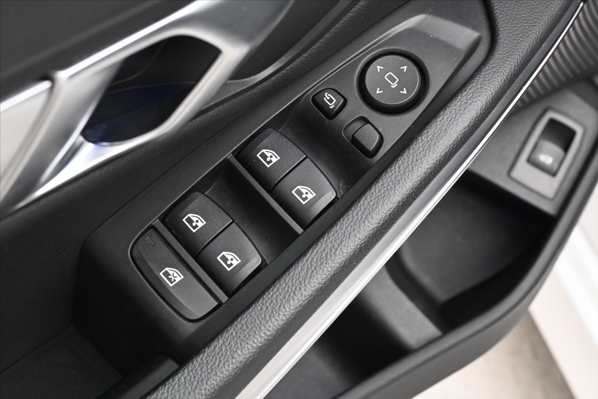 Hlavní fotografie vozu BMW Řada 3 2,0 320d 140 kW Steptronic Záruka až 5 let (25)
