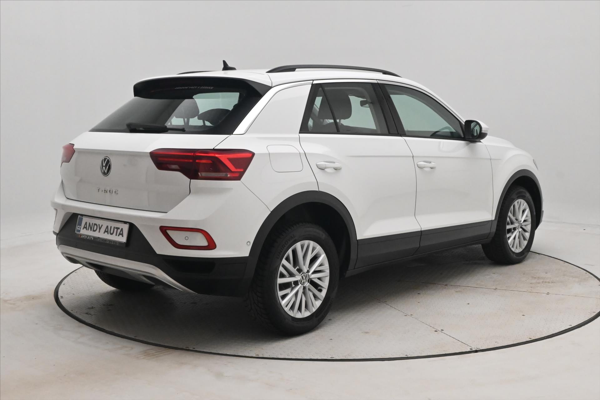 Hlavní fotografie vozu Volkswagen T-Roc 2,0 TDI 85kW Life Záruka až 5 let (5)