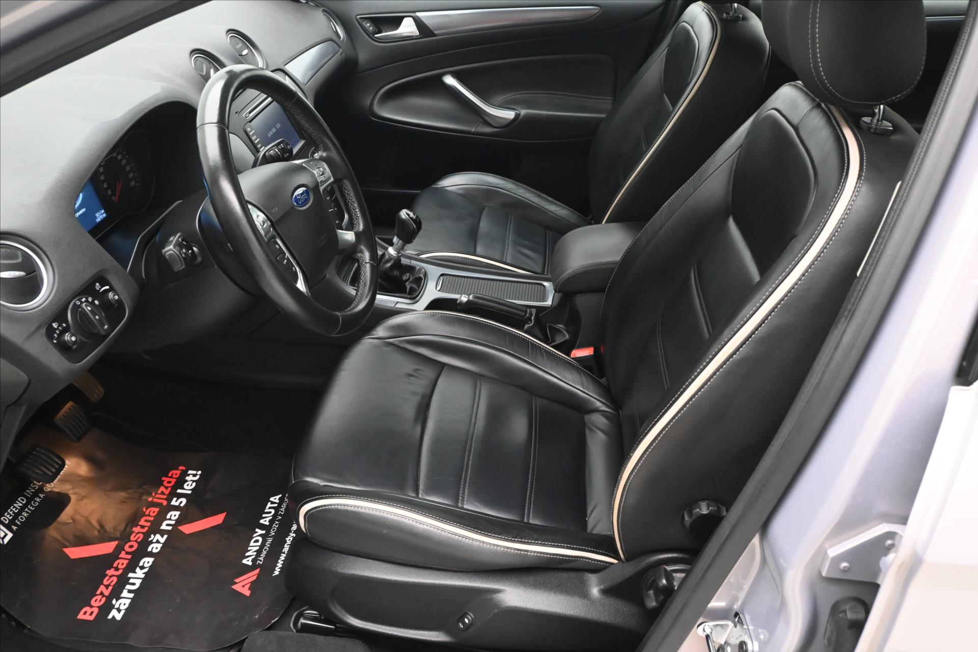 Hlavní fotografie vozu Ford Mondeo 2,0 TDCI 120kW Titanium Záruka až 5 let (13)