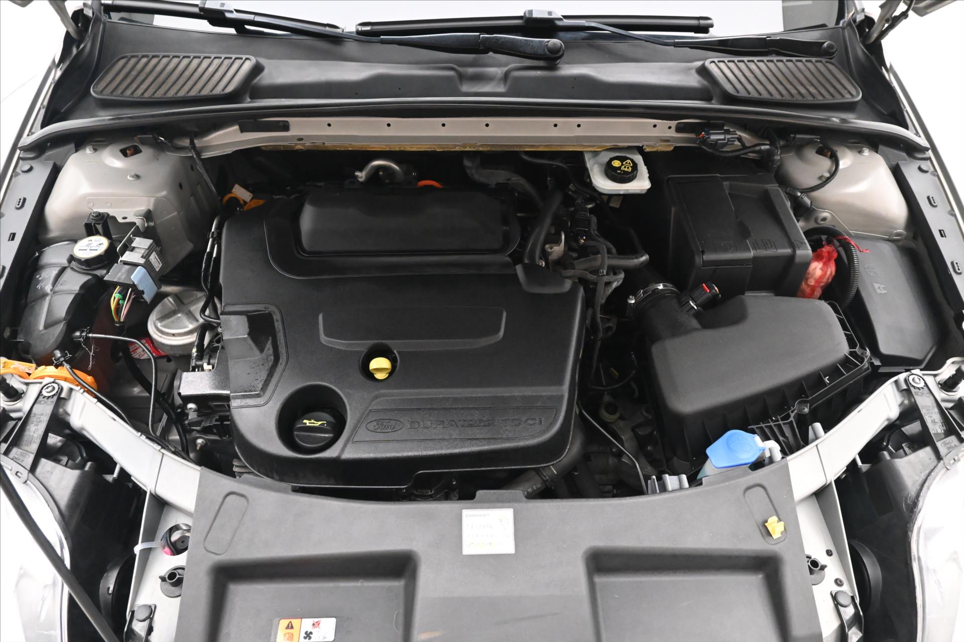 Hlavní fotografie vozu Ford Mondeo 2,0 TDCI 120kW Titanium Záruka až 5 let (9)