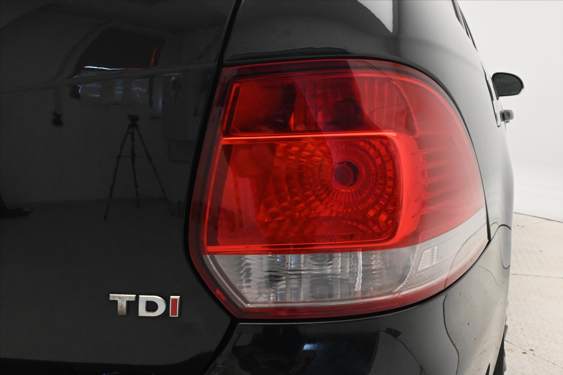 Hlavní fotografie vozu Volkswagen Golf 1,6 TDI 77 kW MATCH Navigace (27)