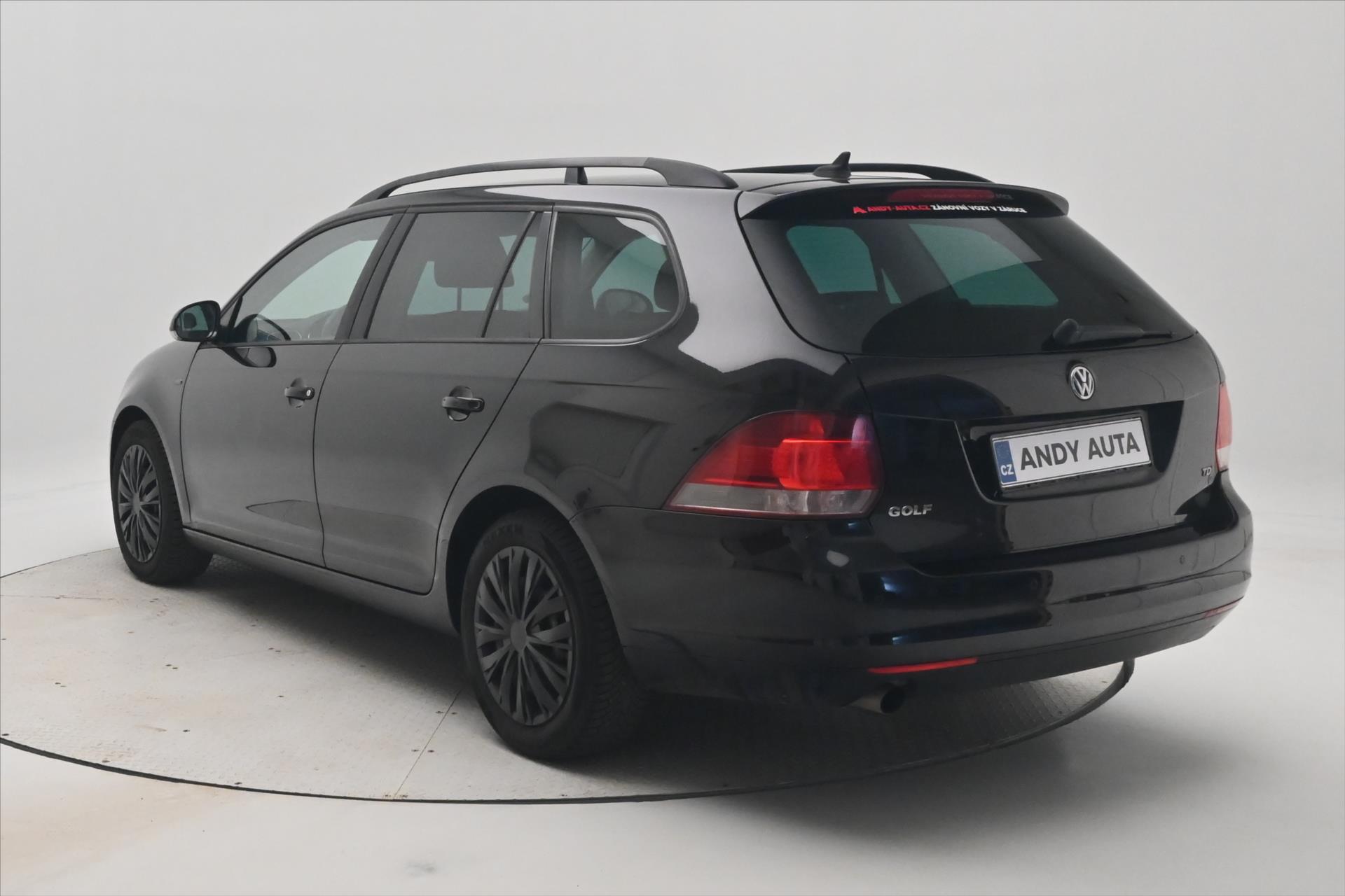 Hlavní fotografie vozu Volkswagen Golf 1,6 TDI 77 kW MATCH Navigace (7)